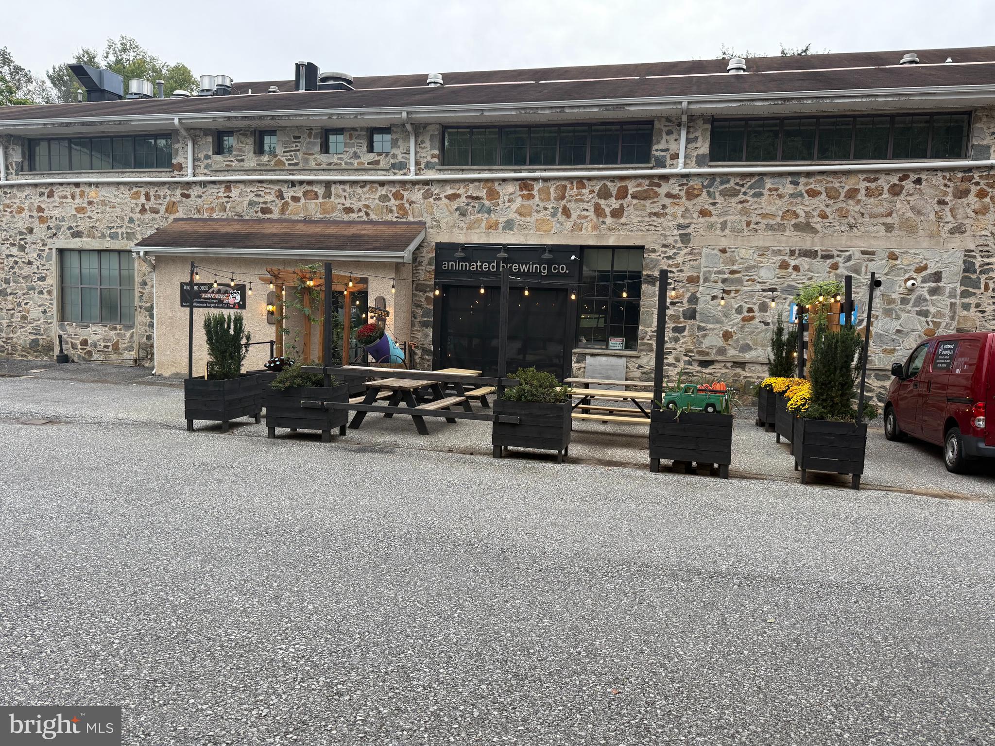 ROCK RUN - Residential