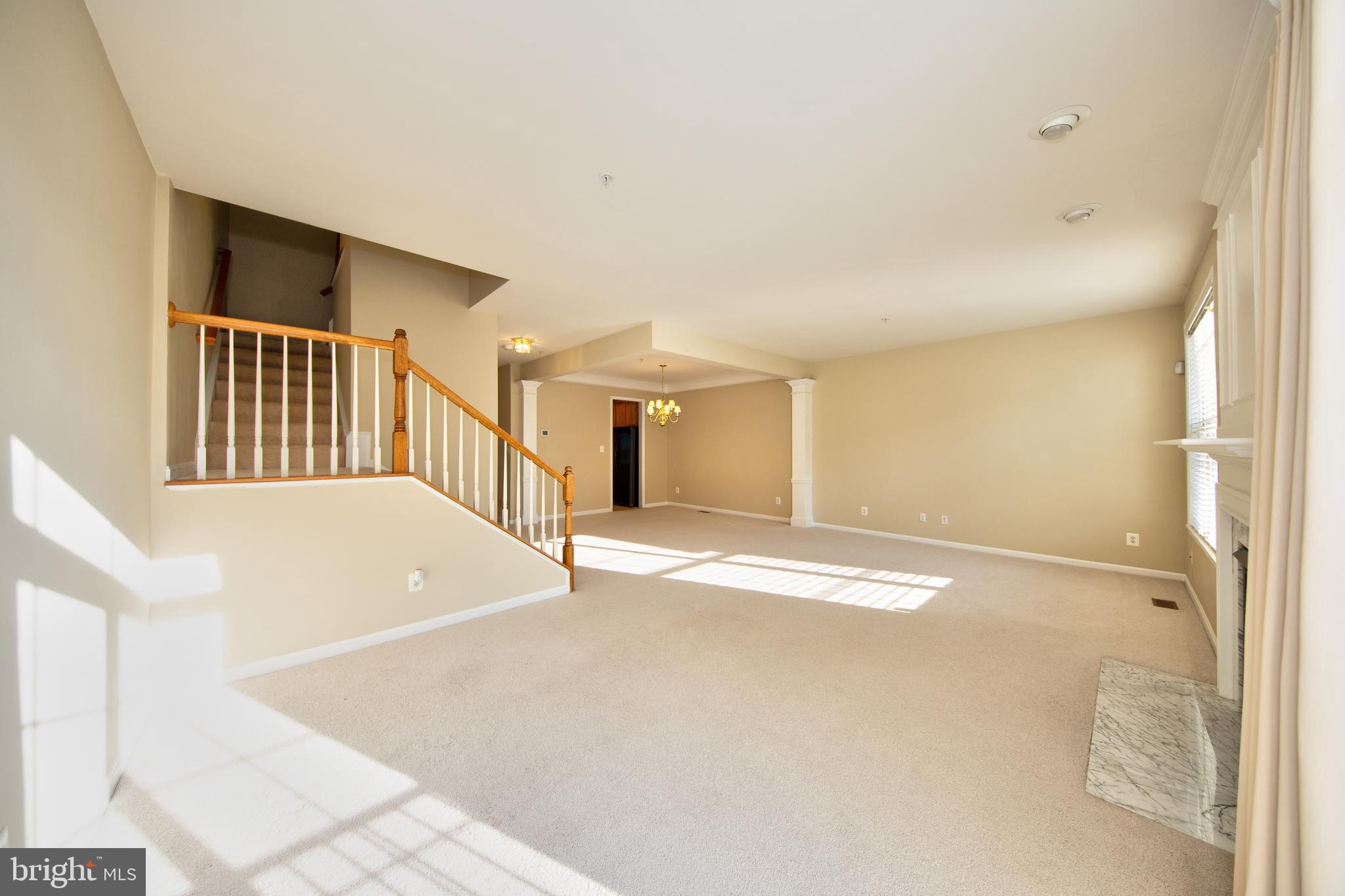 IRWINS CHOICE - Residential Lease