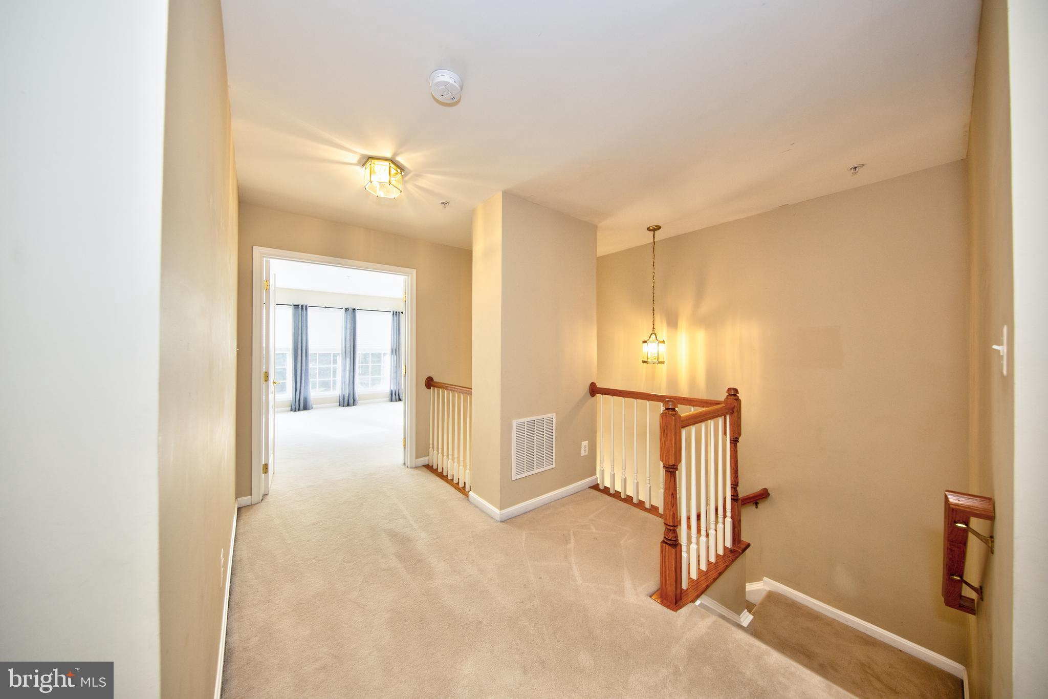 IRWINS CHOICE - Residential Lease