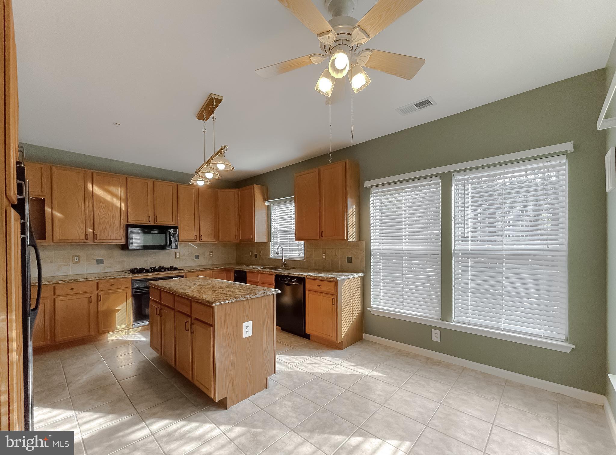 SOLOMANS LANDING CONDOMINIUMS - Residential