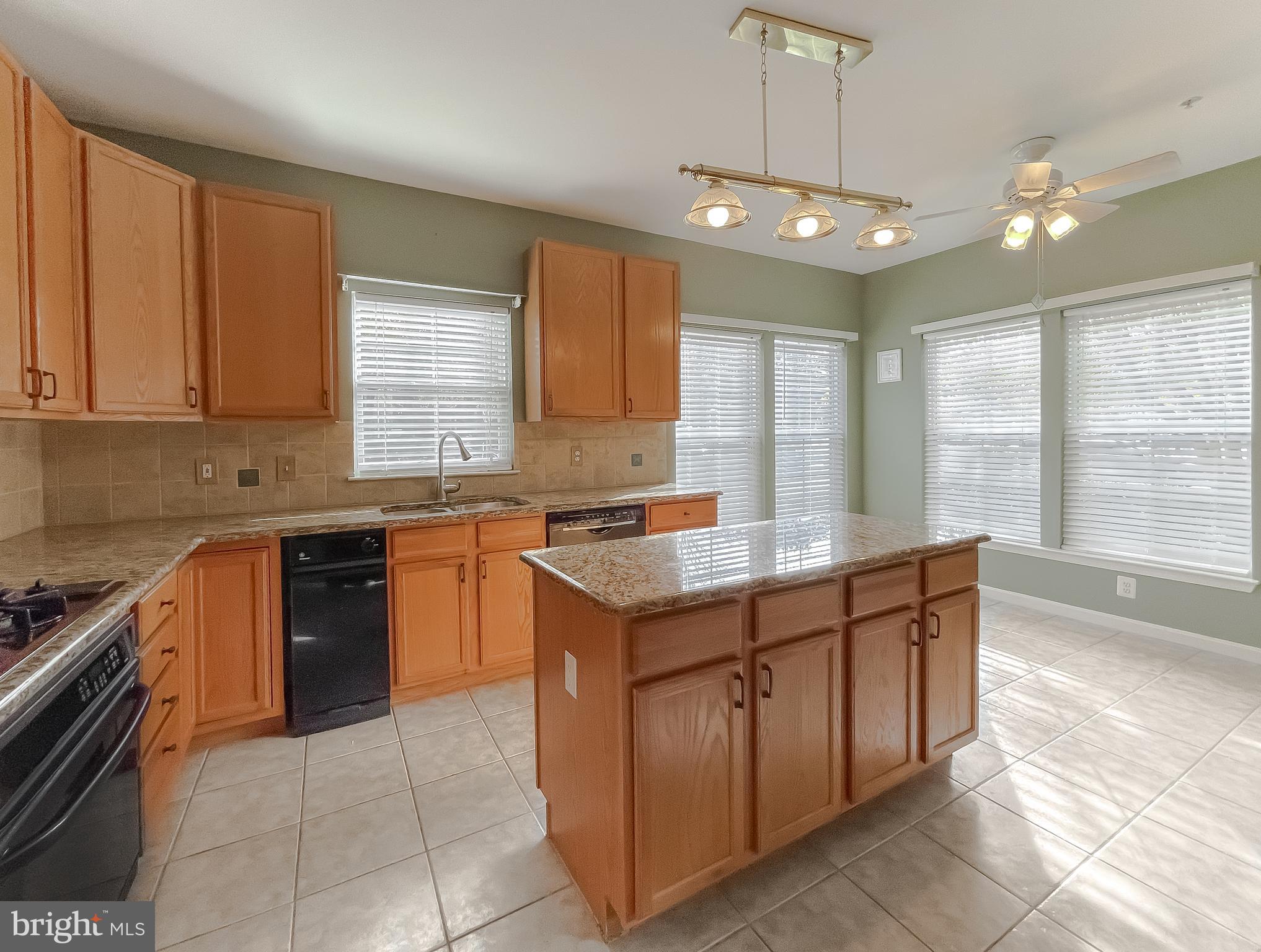 SOLOMANS LANDING CONDOMINIUMS - Residential