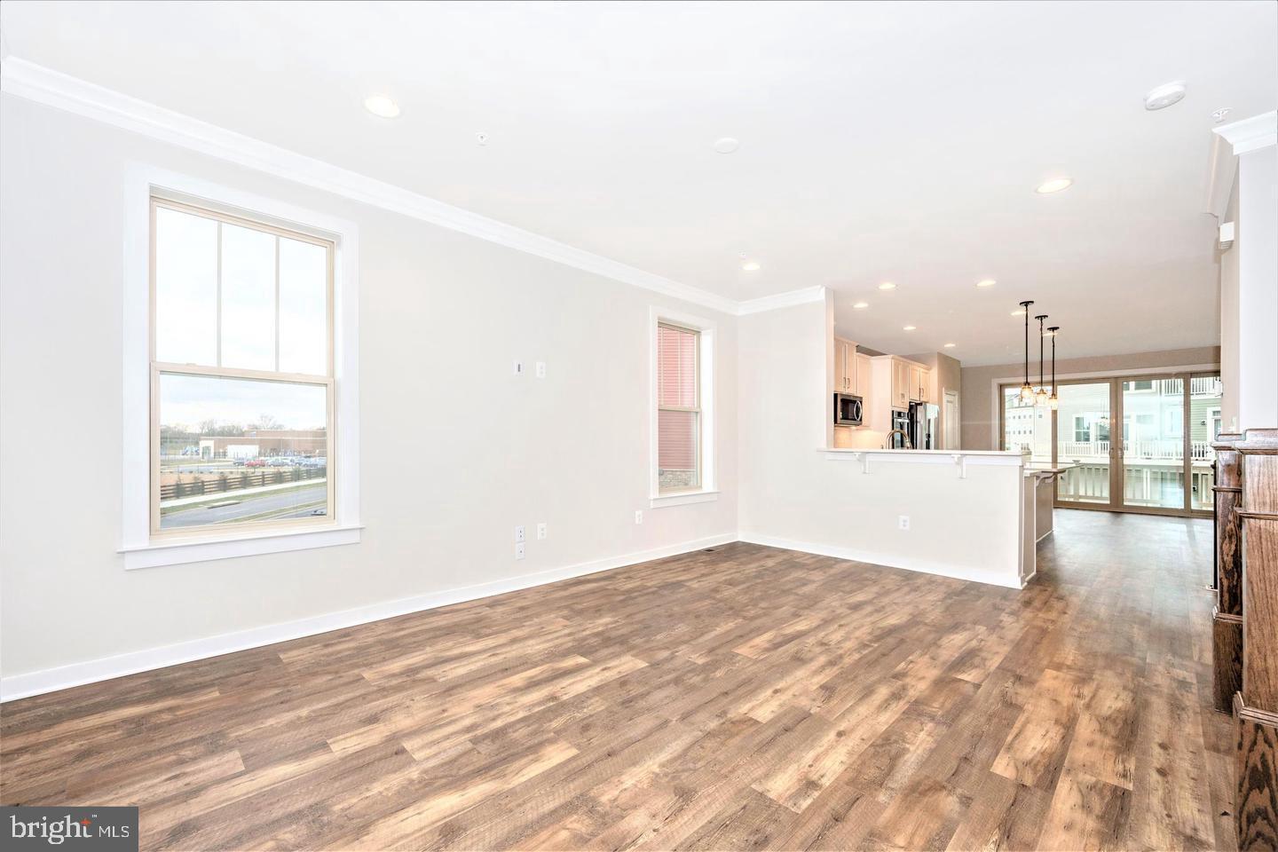 VILLAGES OF URBANA - Residential