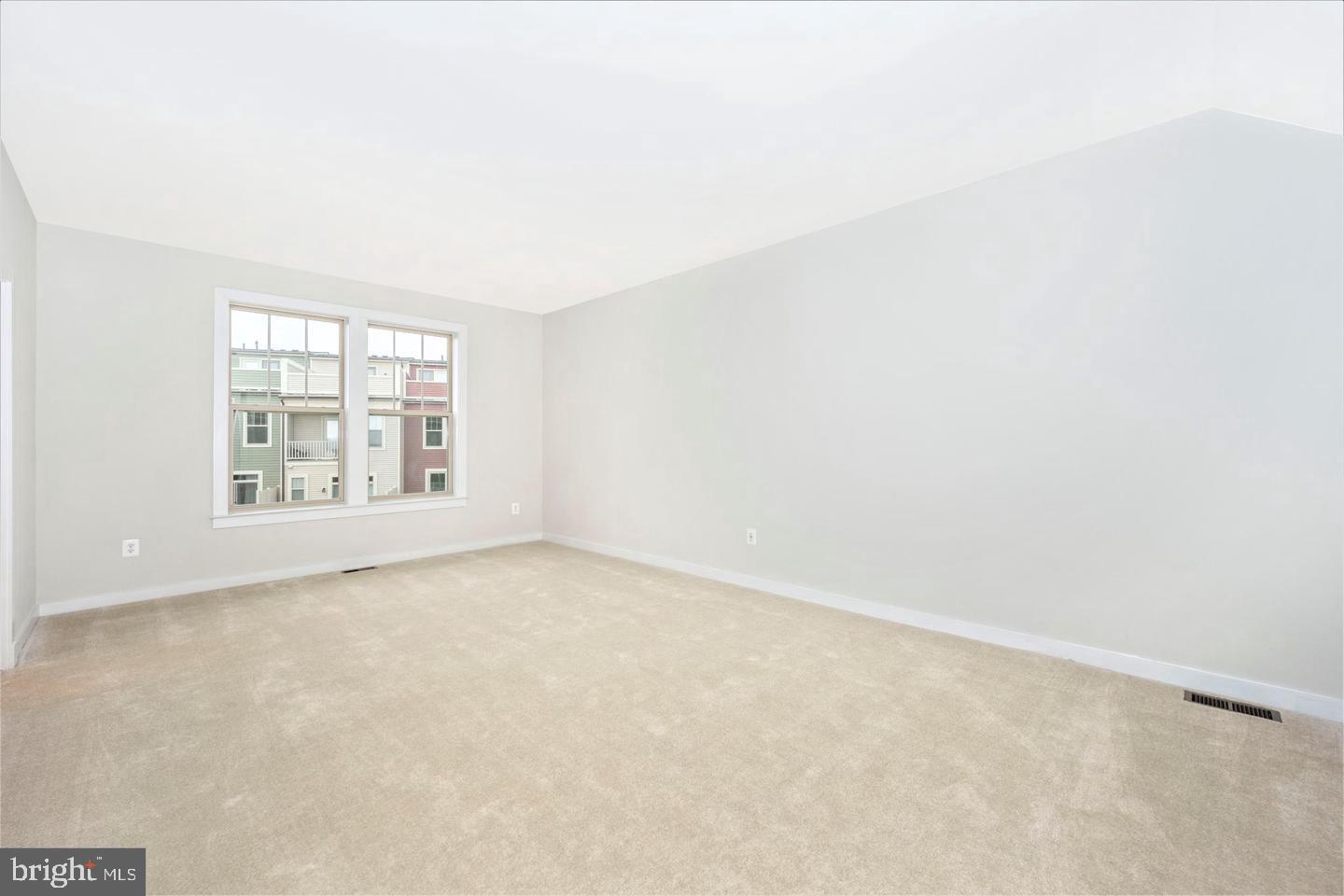 VILLAGES OF URBANA - Residential