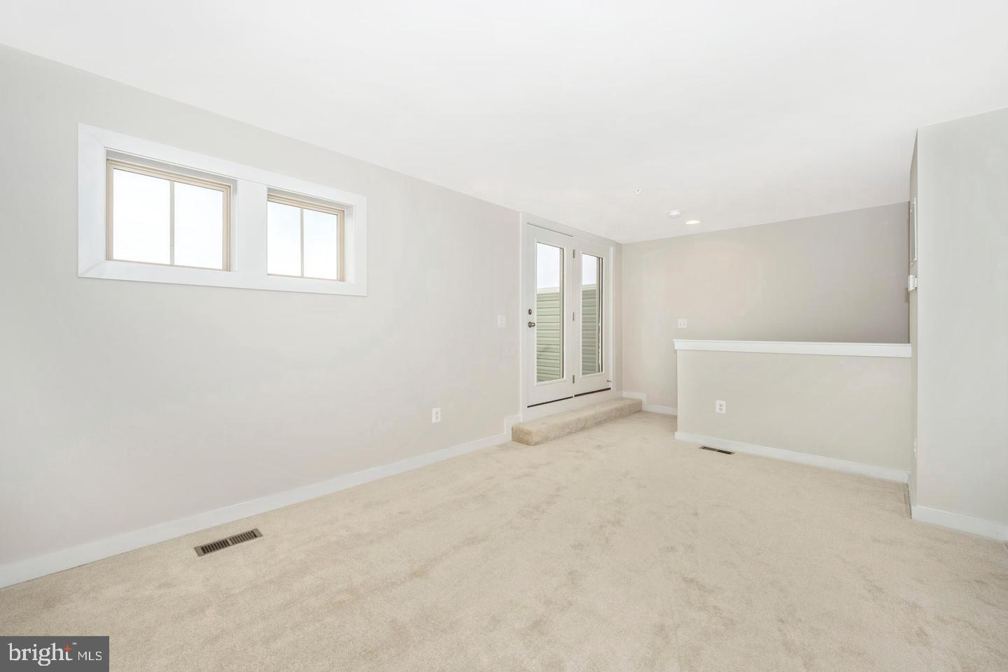 VILLAGES OF URBANA - Residential