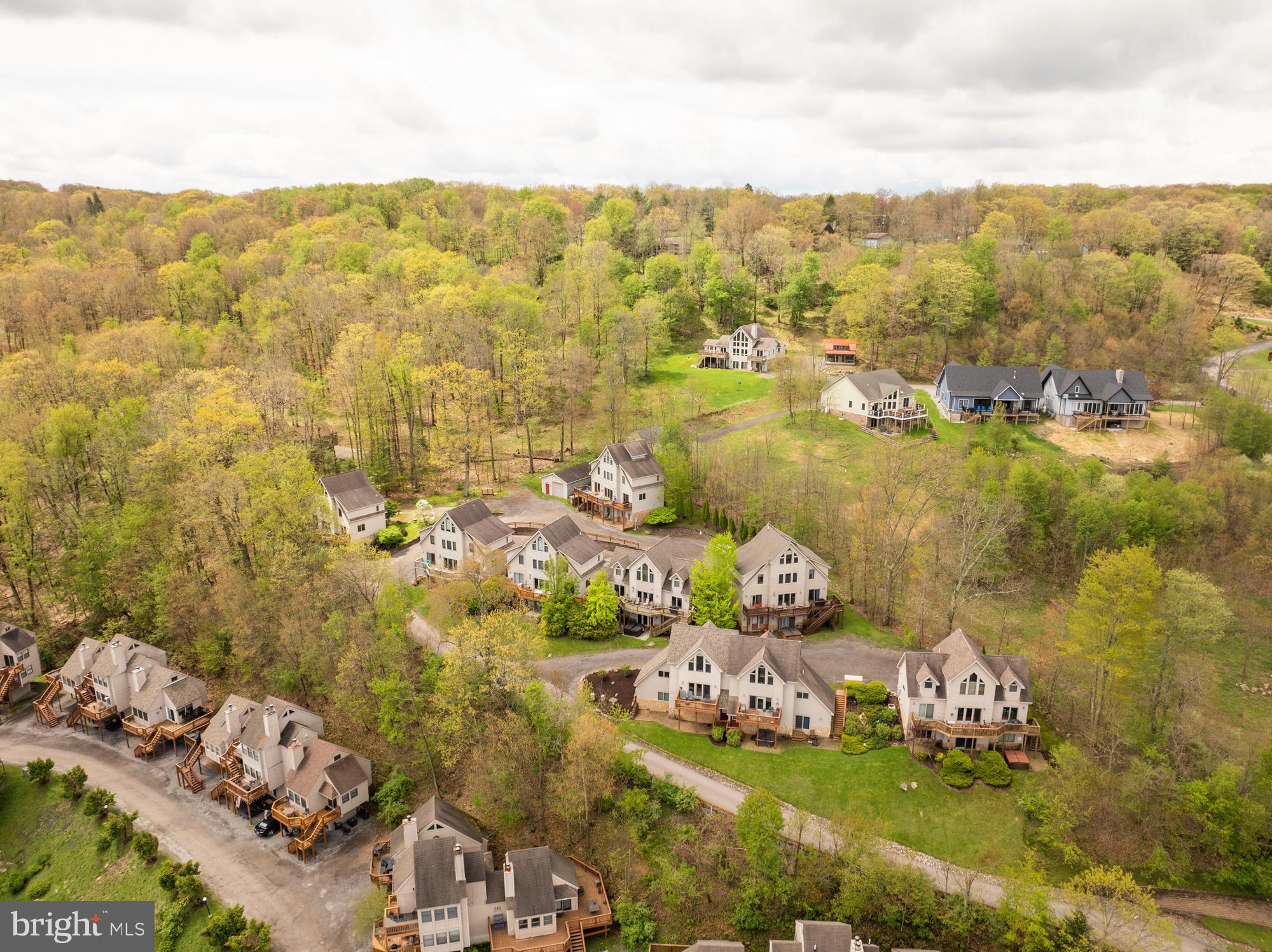 TRADERS LANDING - Residential