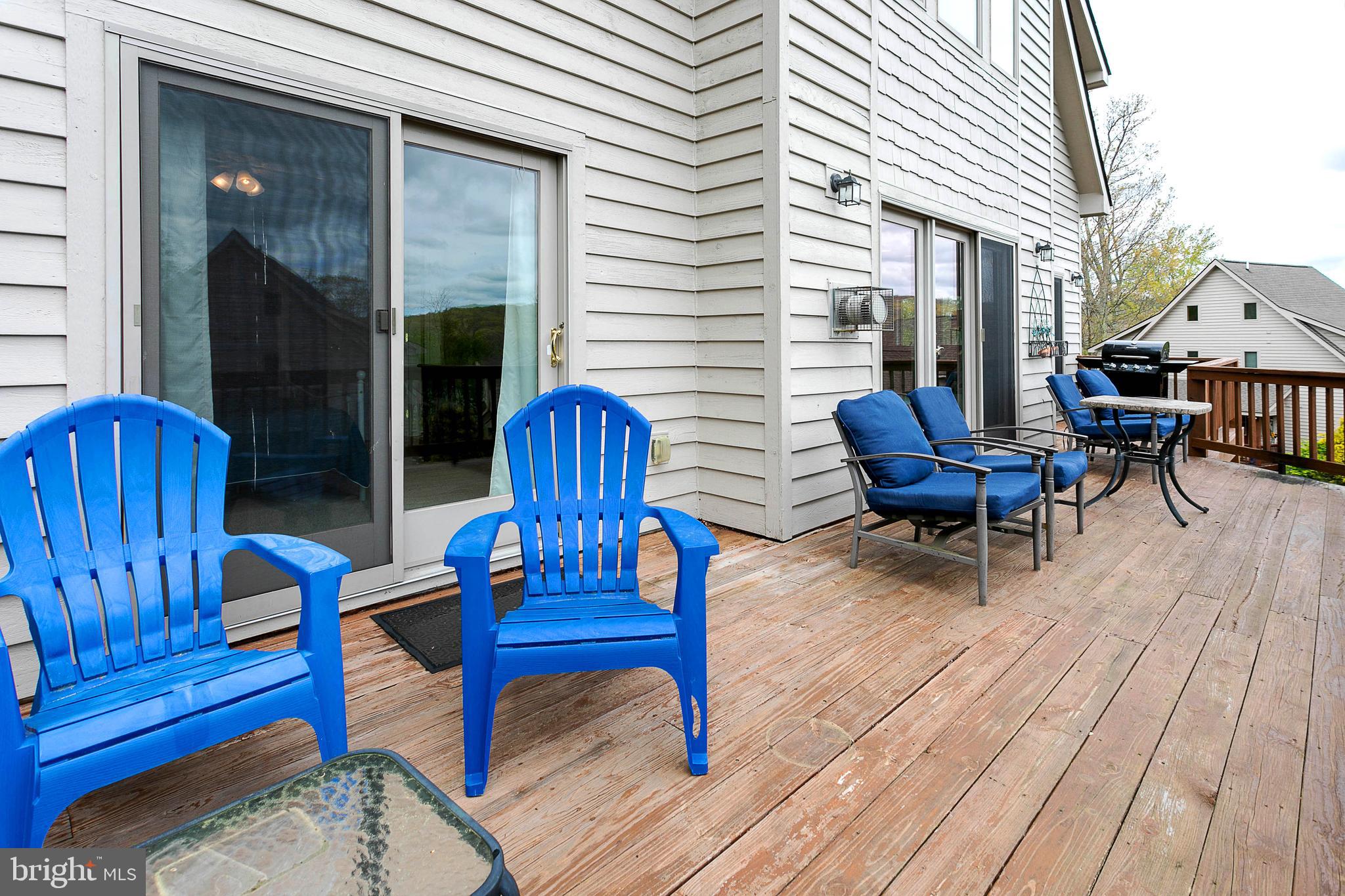 TRADERS LANDING - Residential