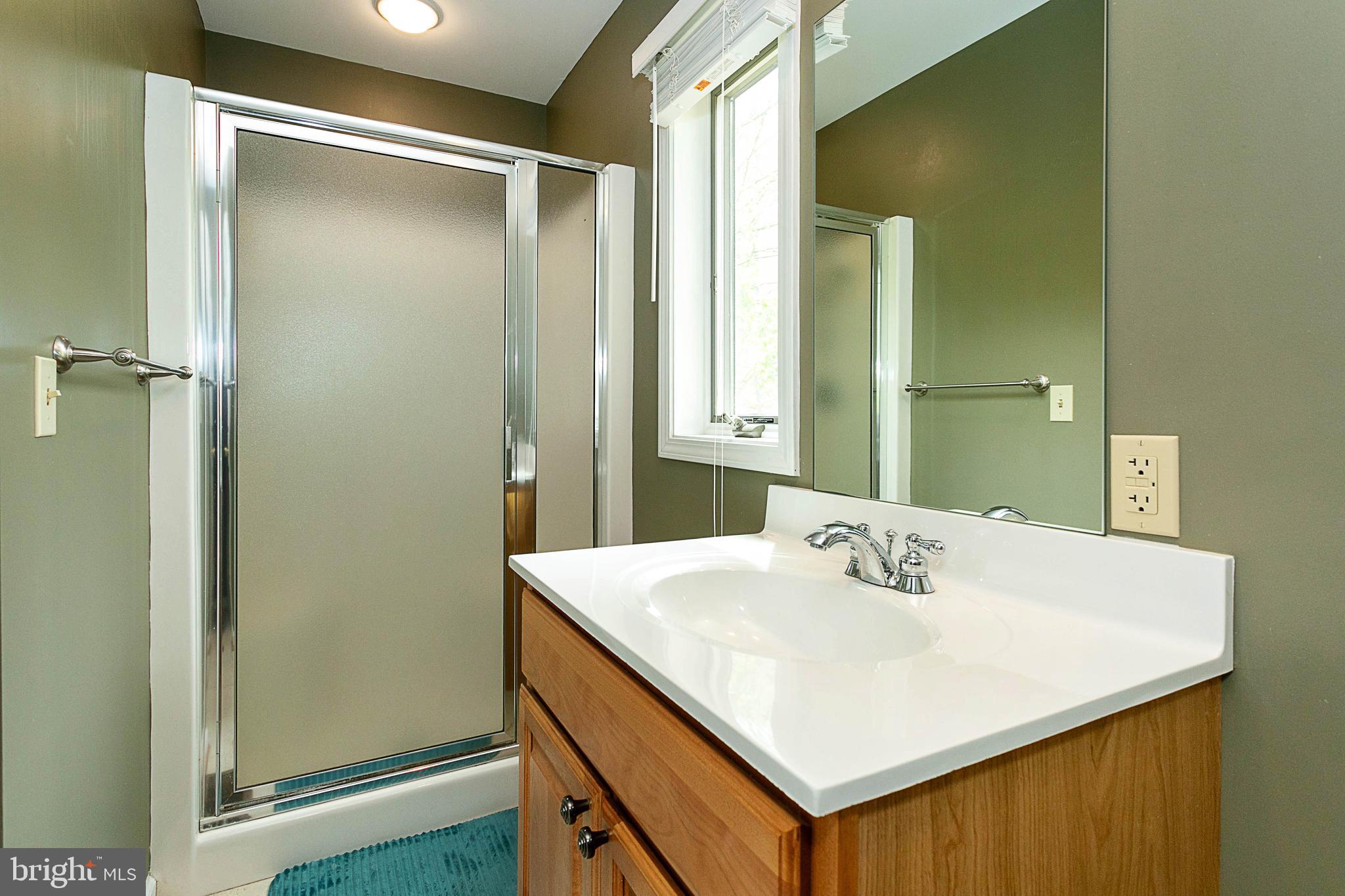 TRADERS LANDING - Residential