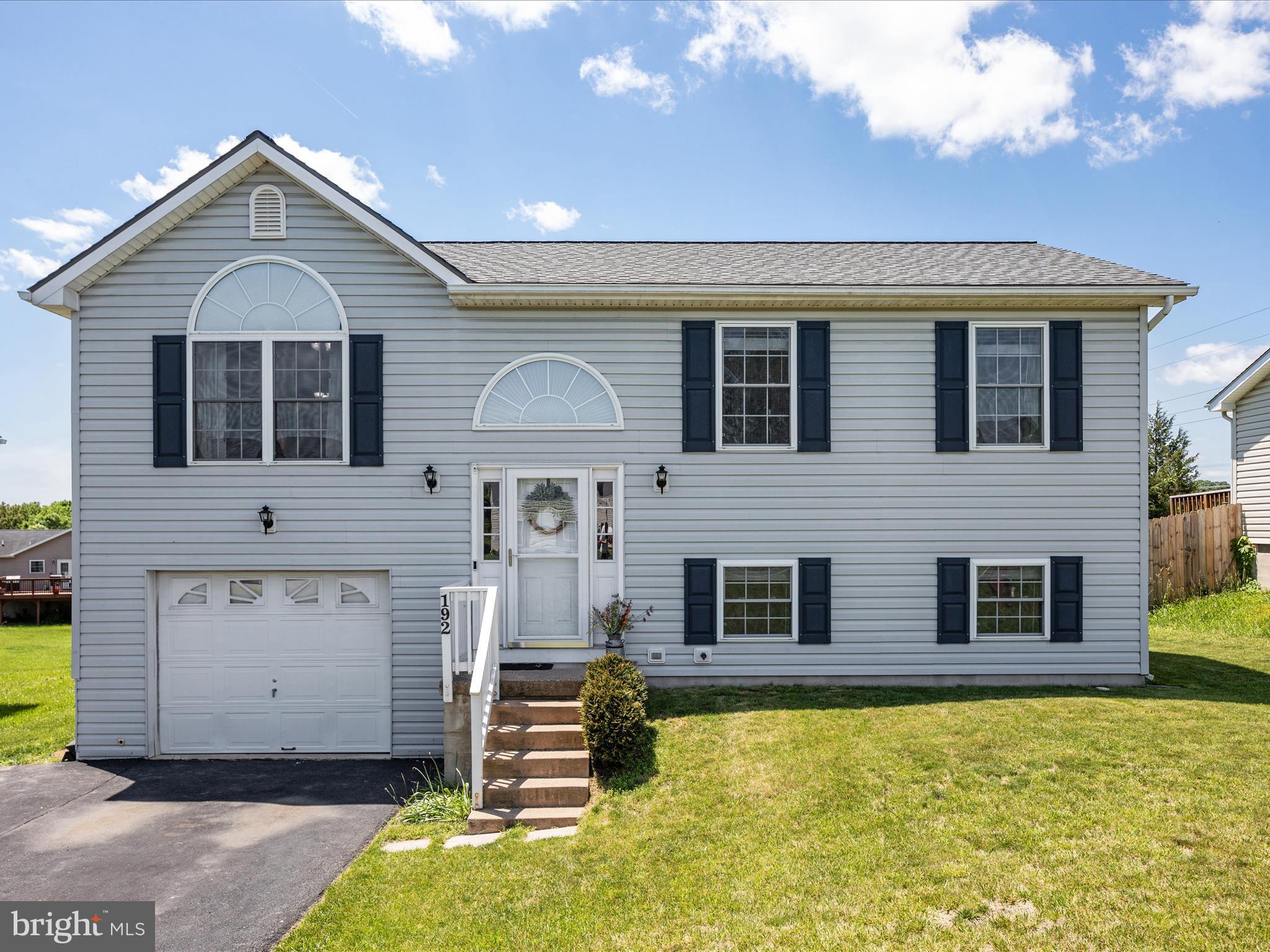 WILDFLOWER RIDGE - Residential