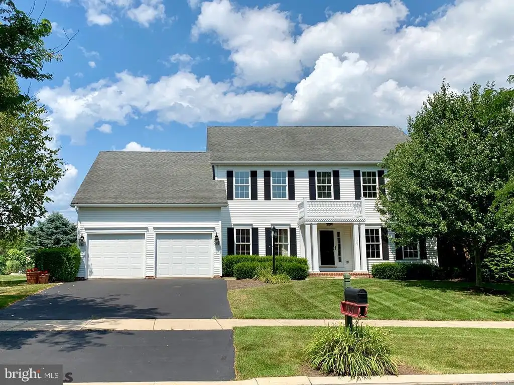 1307 Vineyard Haven, State College, PA 16803