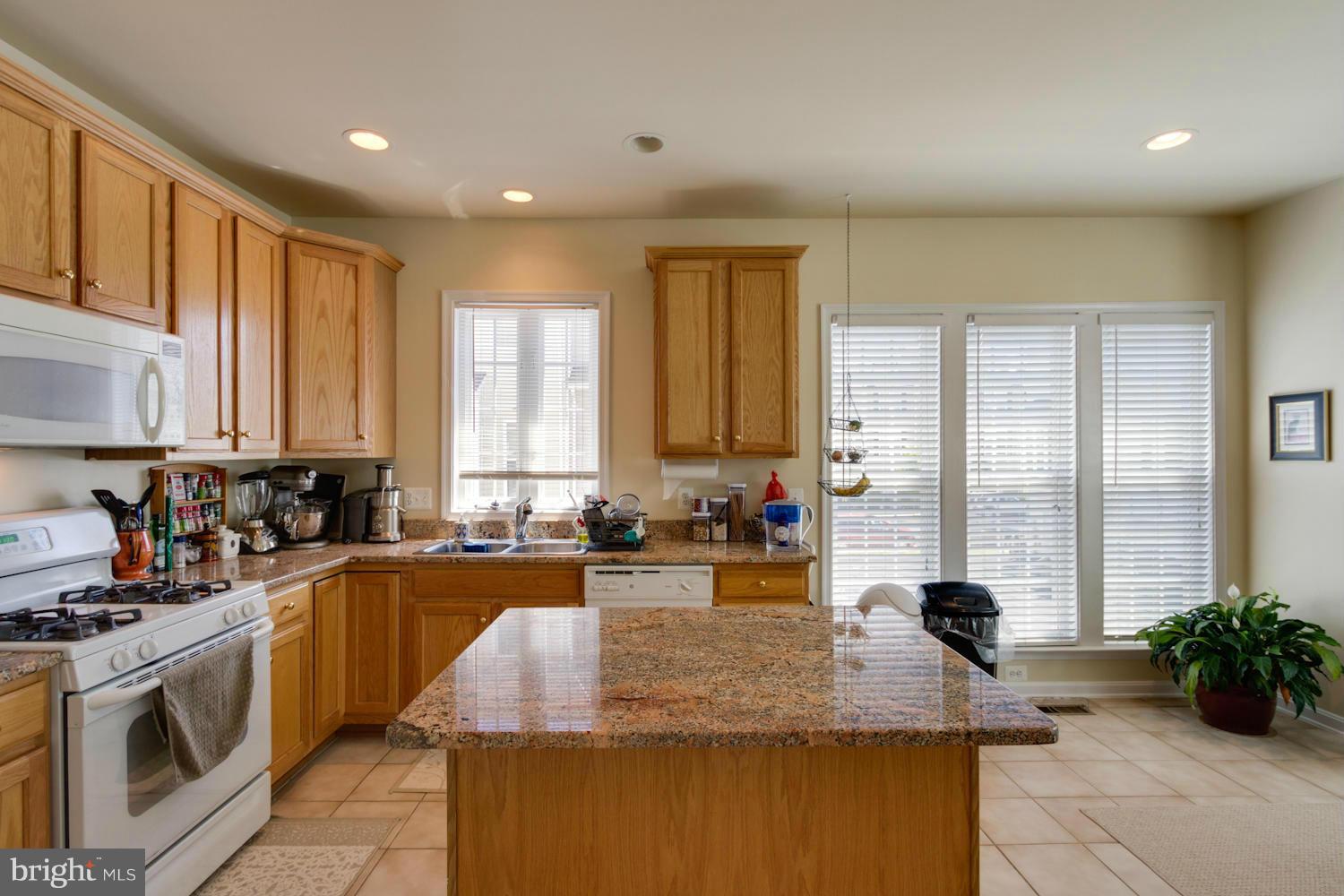 FAIRCREST - Residential Lease