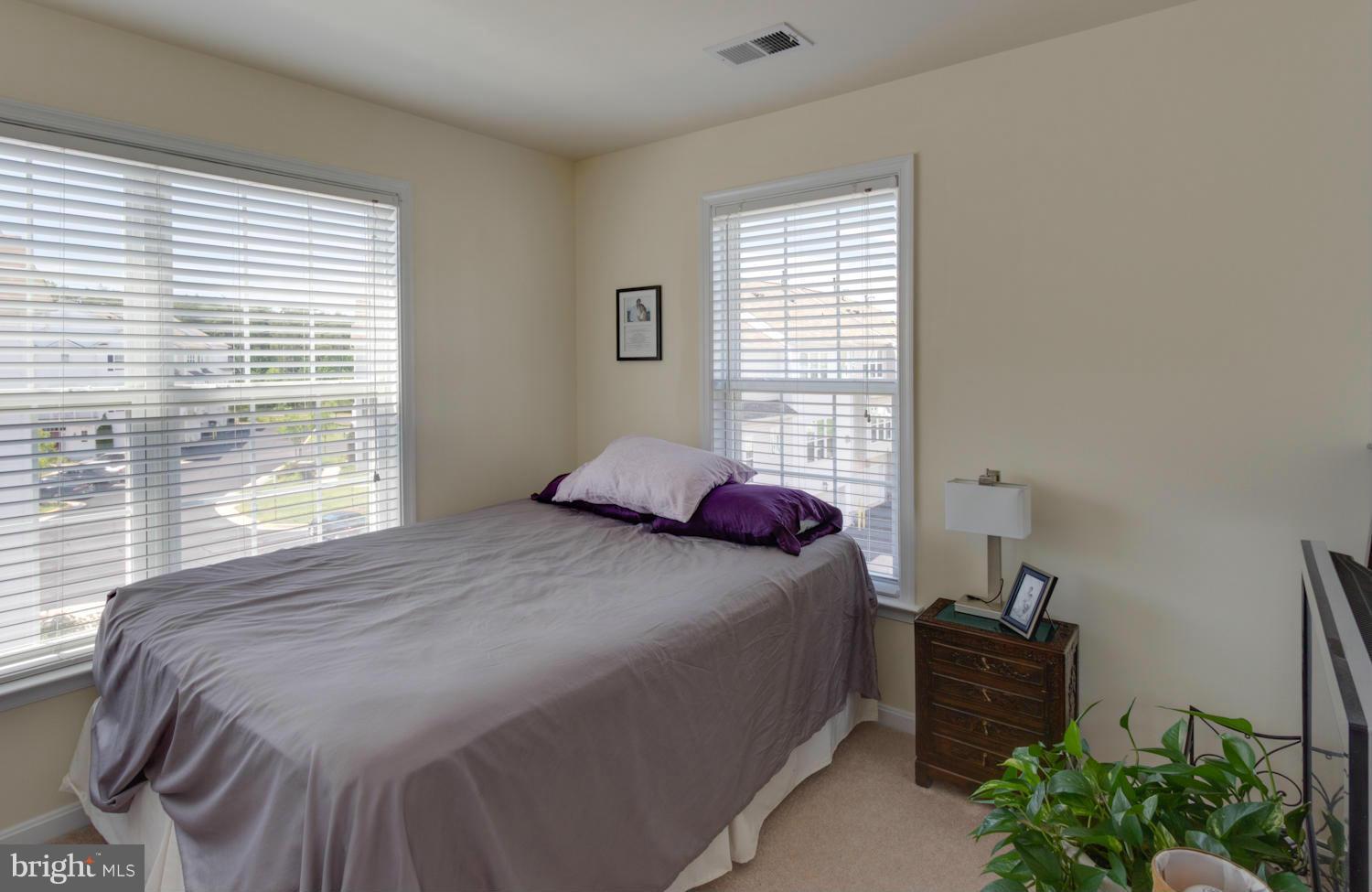 FAIRCREST - Residential Lease