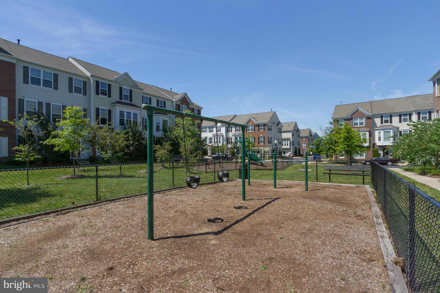 FAIRCREST - Residential Lease