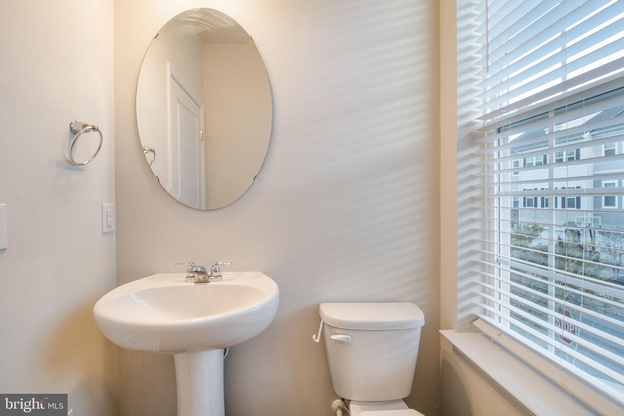 SEVERN MEADOWS - Residential Lease