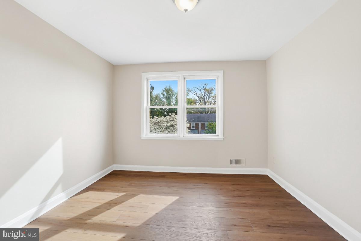 MOUNT RIDGE - Residential