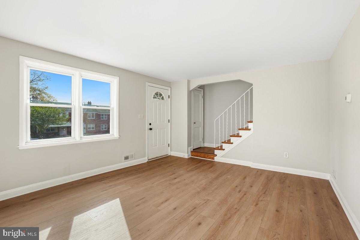 MOUNT RIDGE - Residential