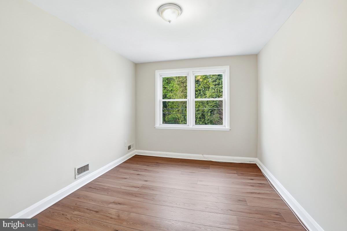 MOUNT RIDGE - Residential