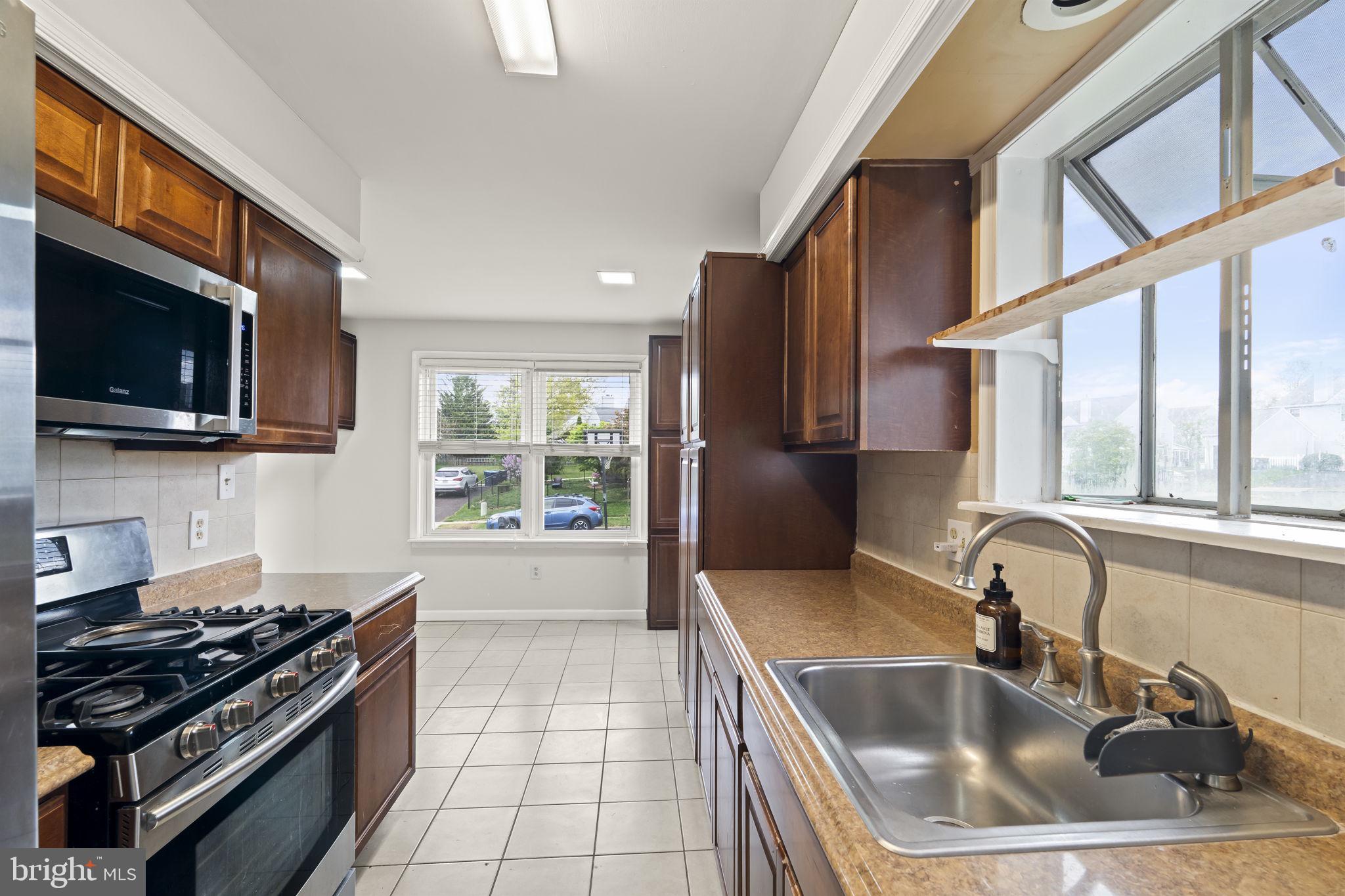 VILLAGE AT GWYNEDD - Residential