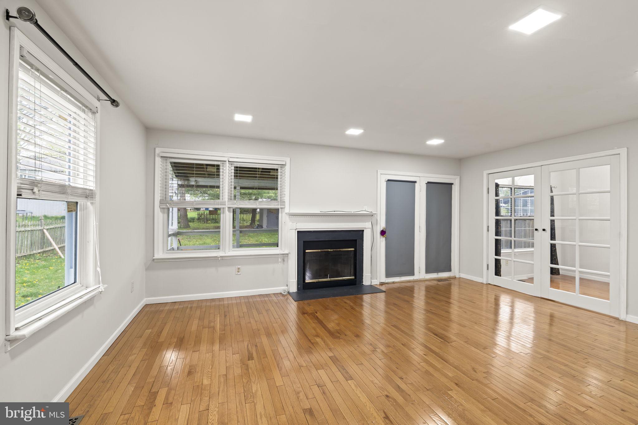 VILLAGE AT GWYNEDD - Residential