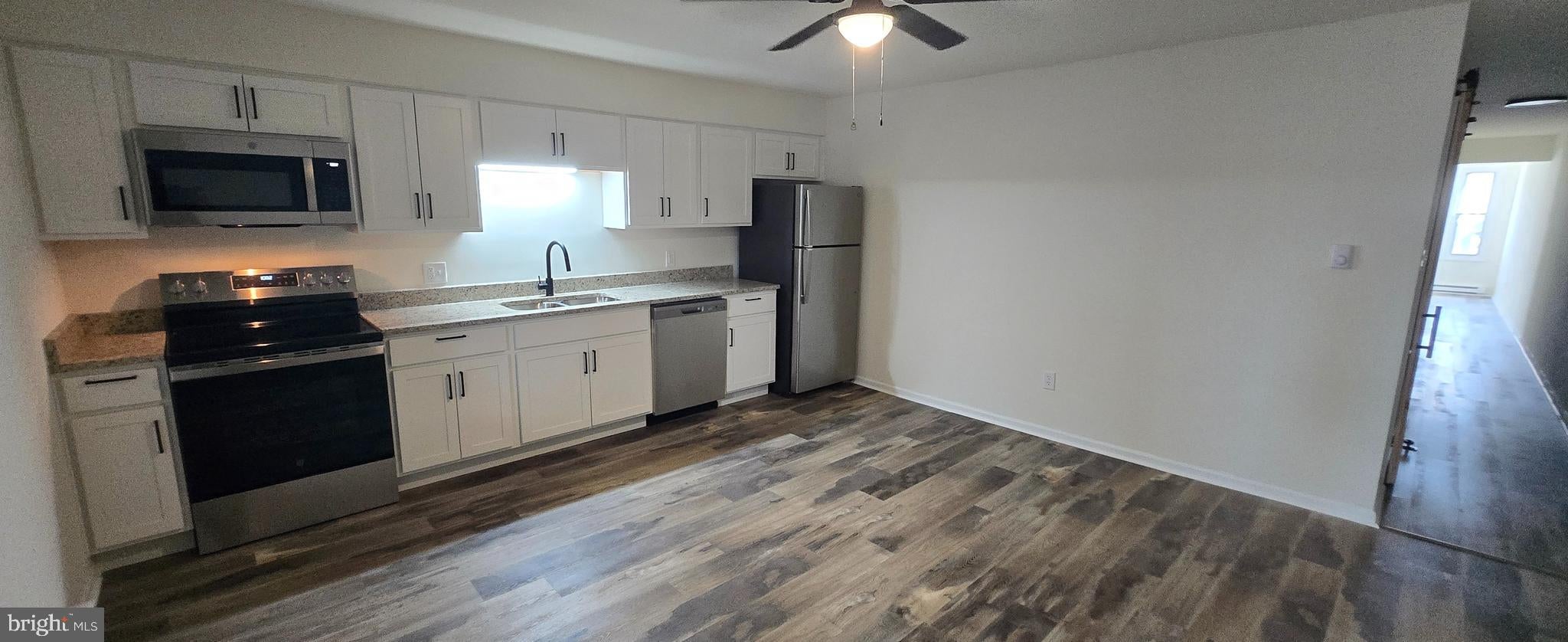 22 S SAINT JOHN STREET 2ND FL