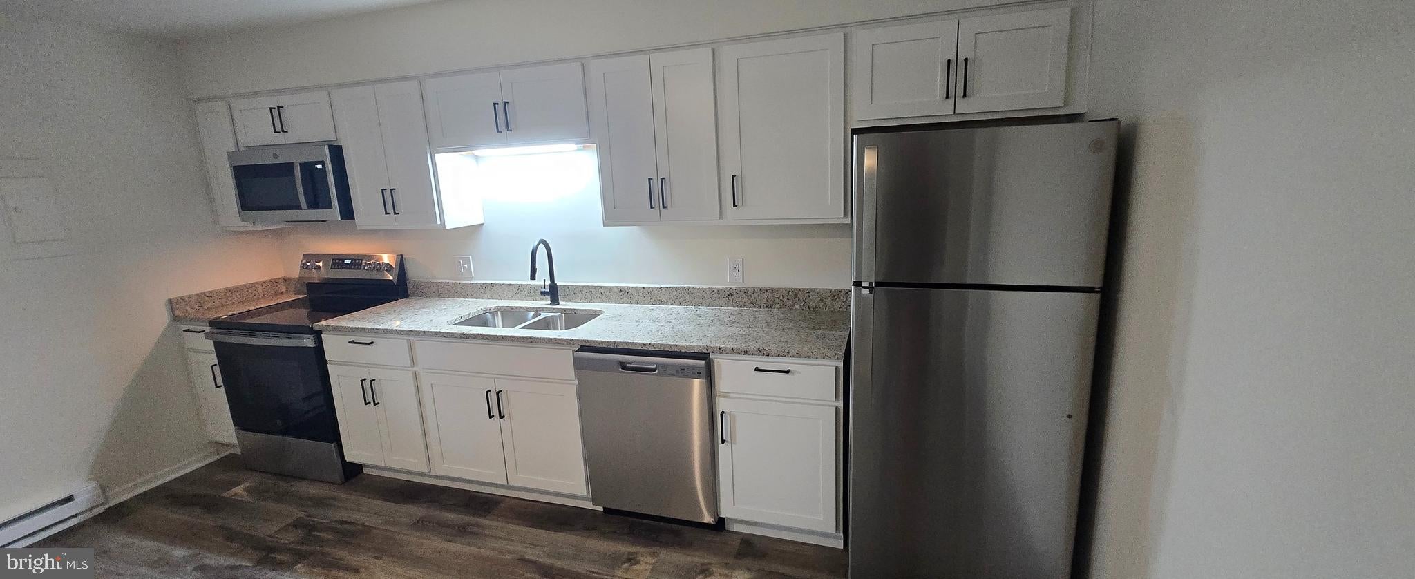 22 S SAINT JOHN STREET 2ND FL