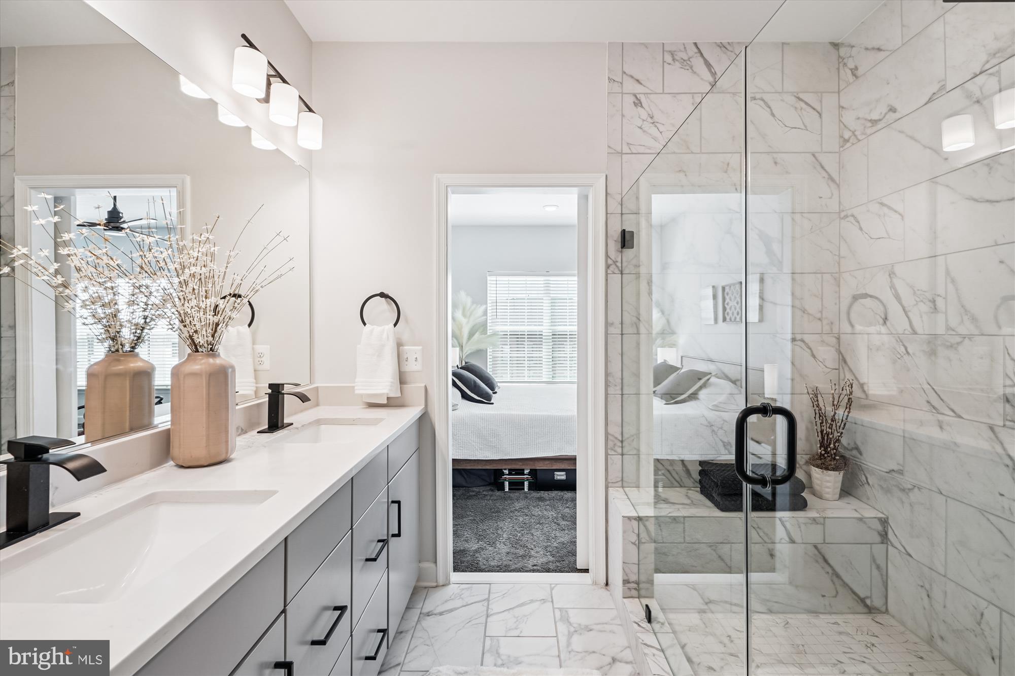 ENCLAVE AT FAIR LAKES - Residential