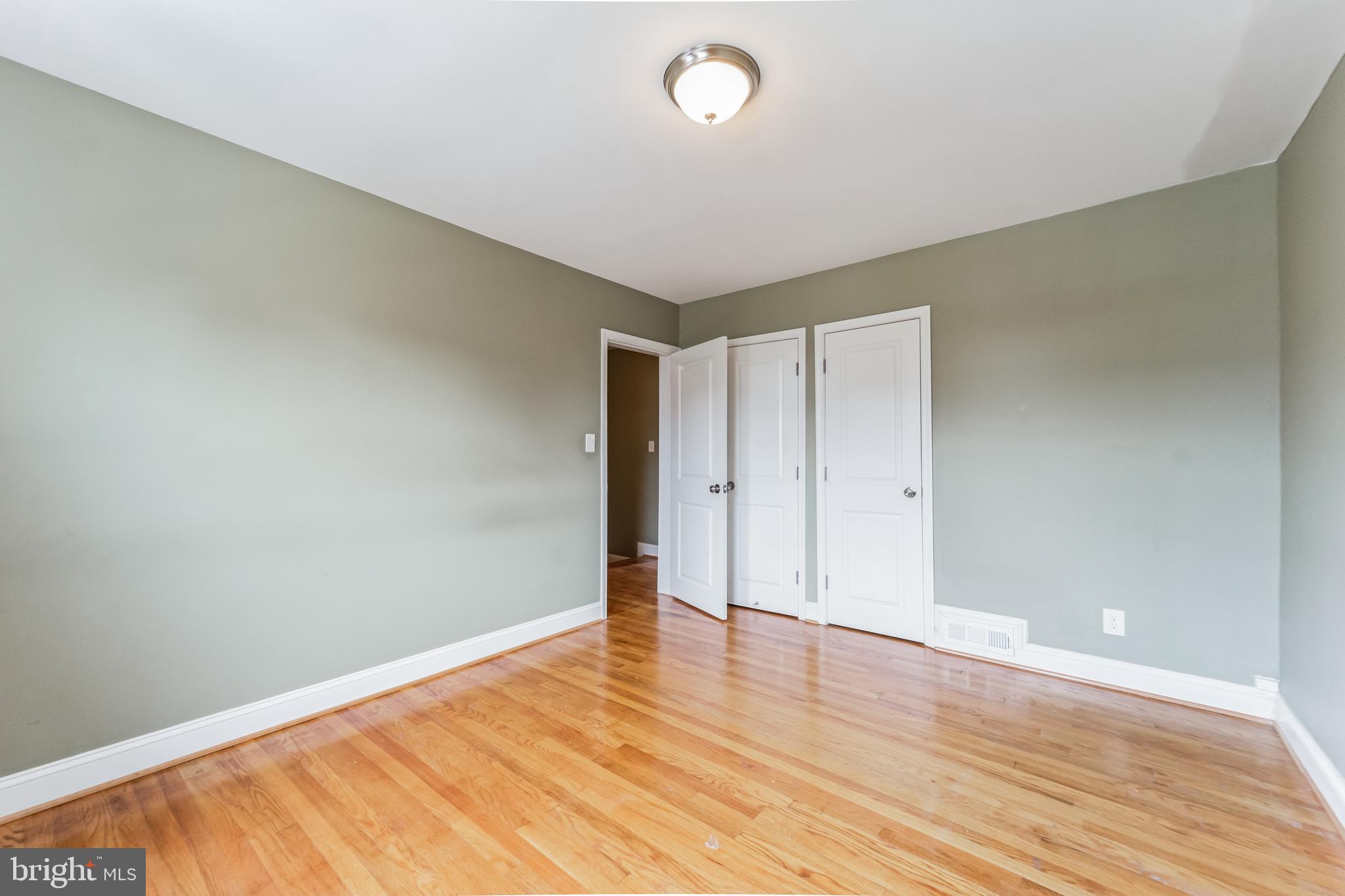 NORTHWOOD - Residential