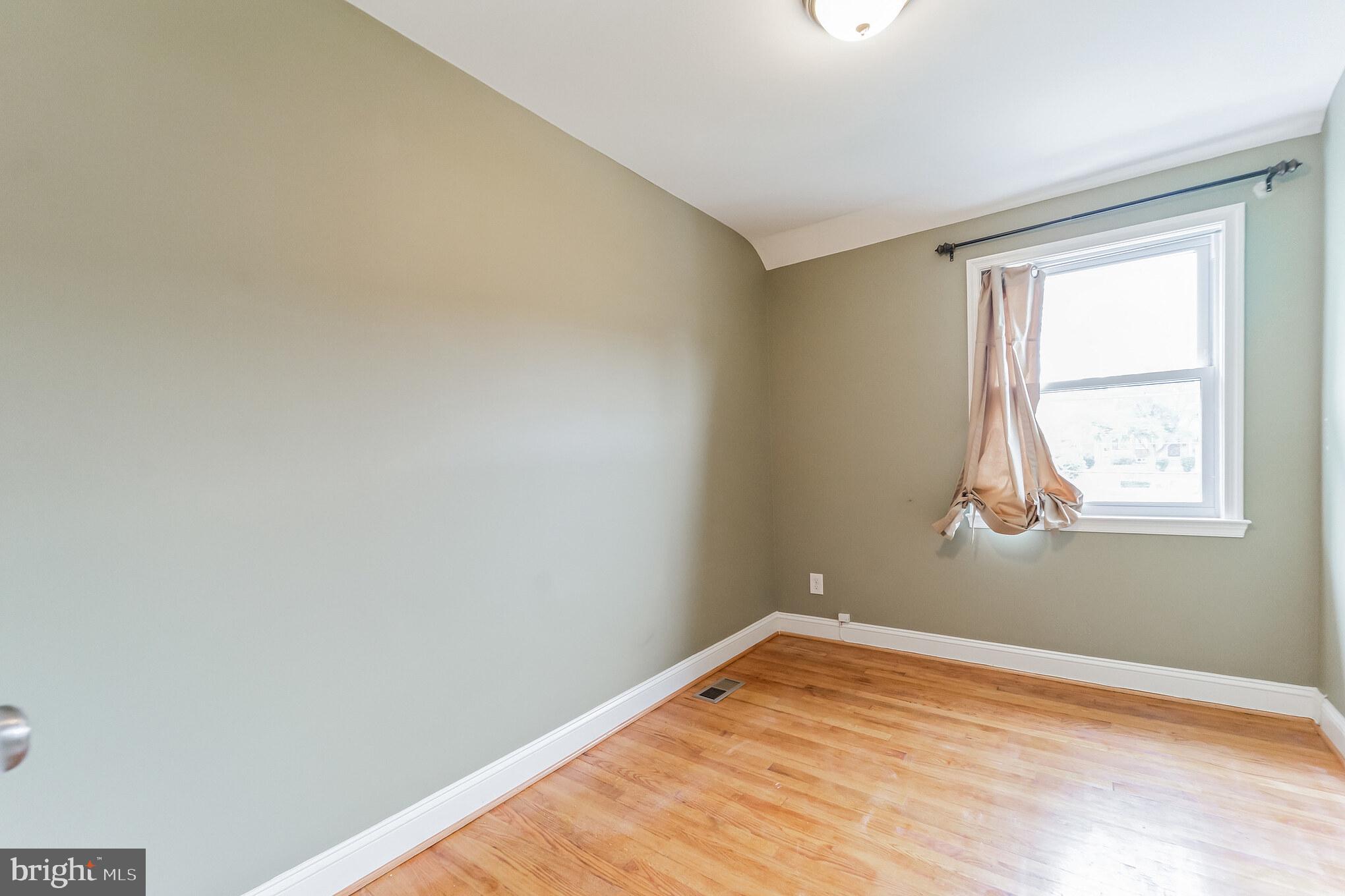 NORTHWOOD - Residential