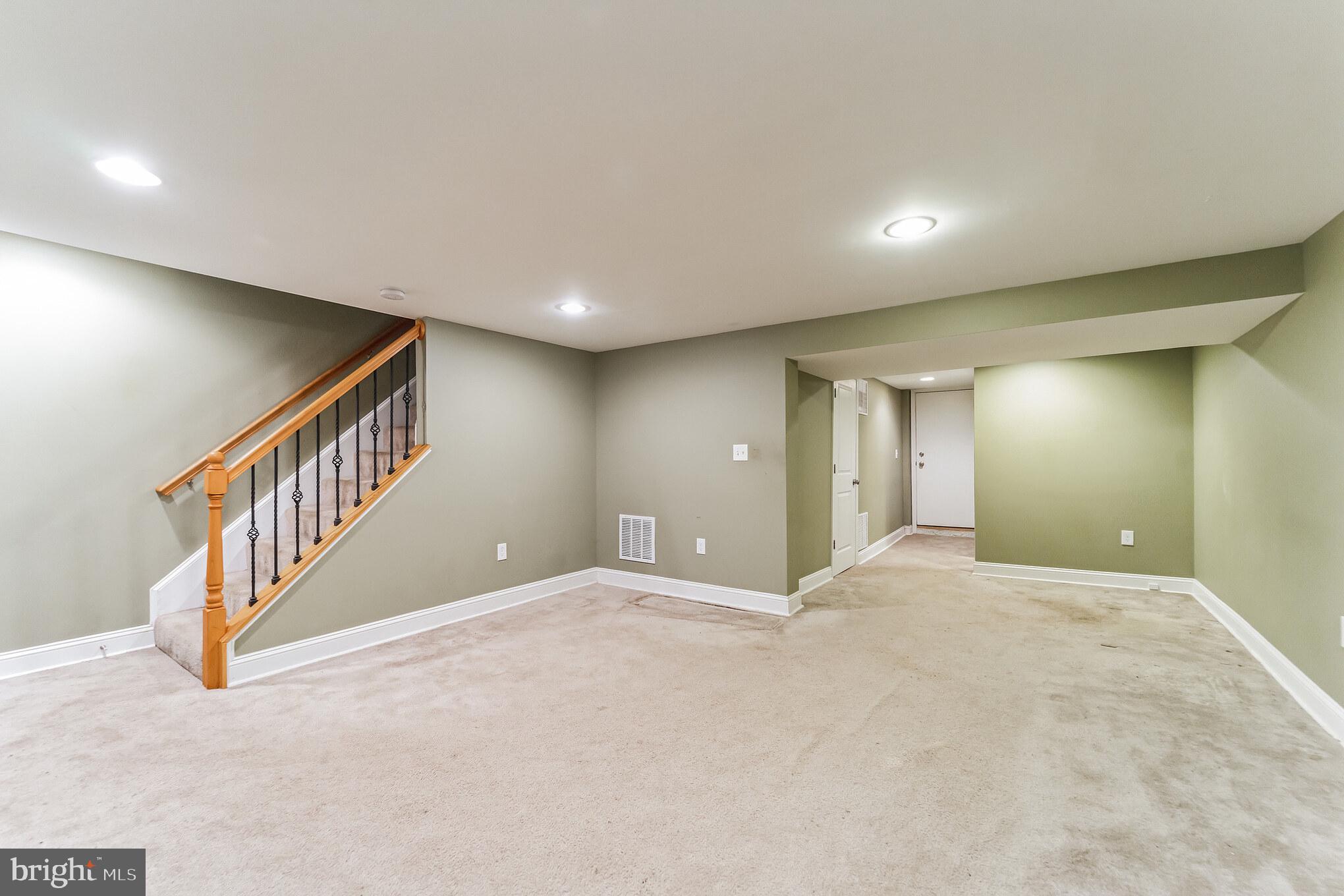 NORTHWOOD - Residential