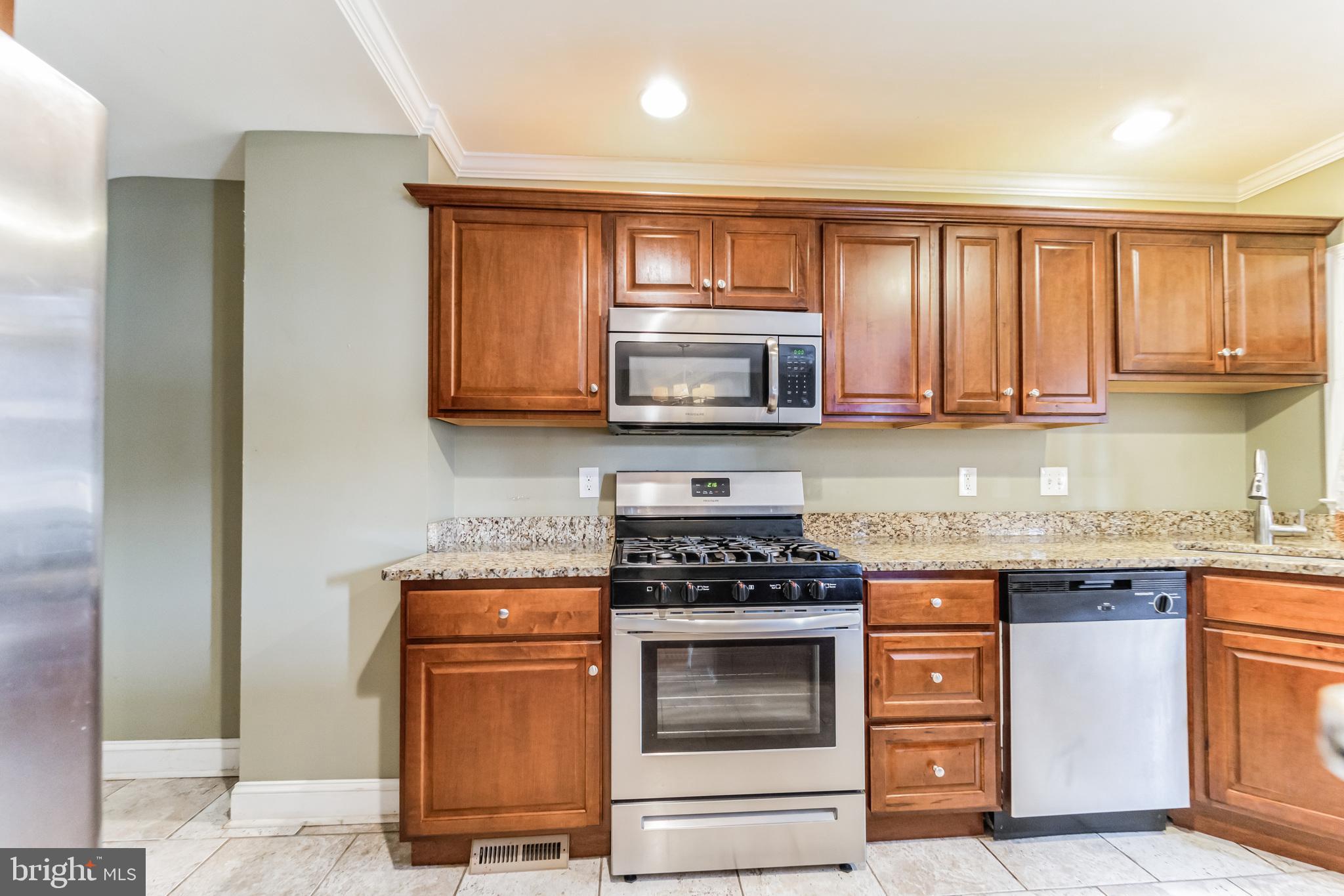 NORTHWOOD - Residential