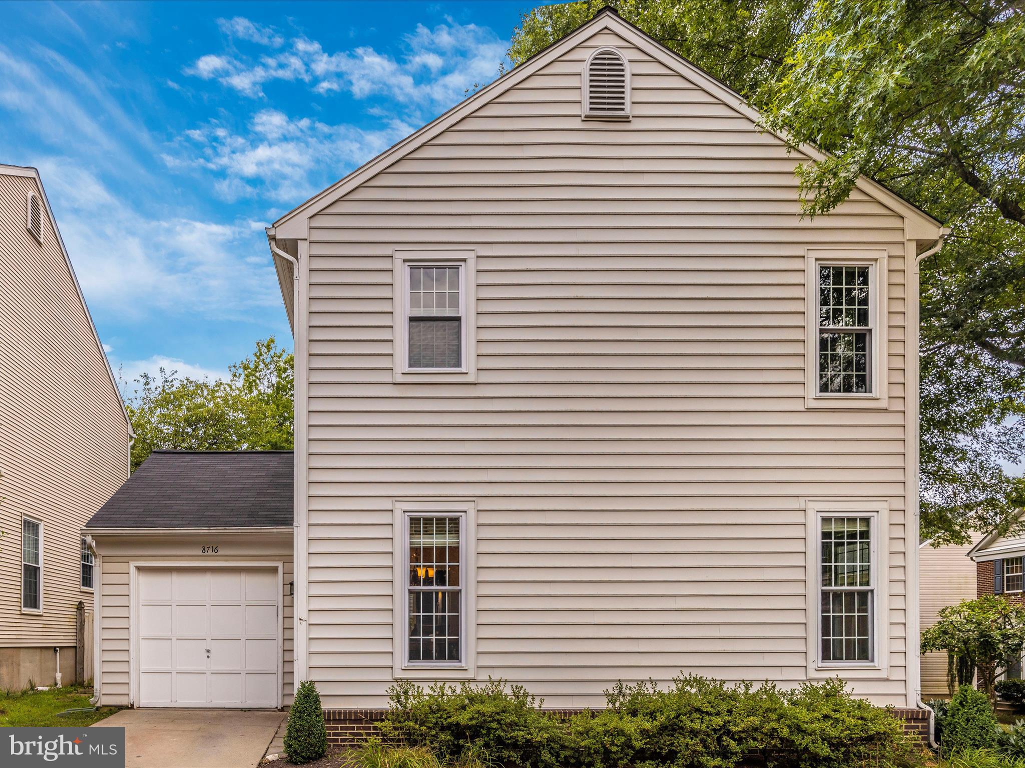 MEADOWGATE - Residential