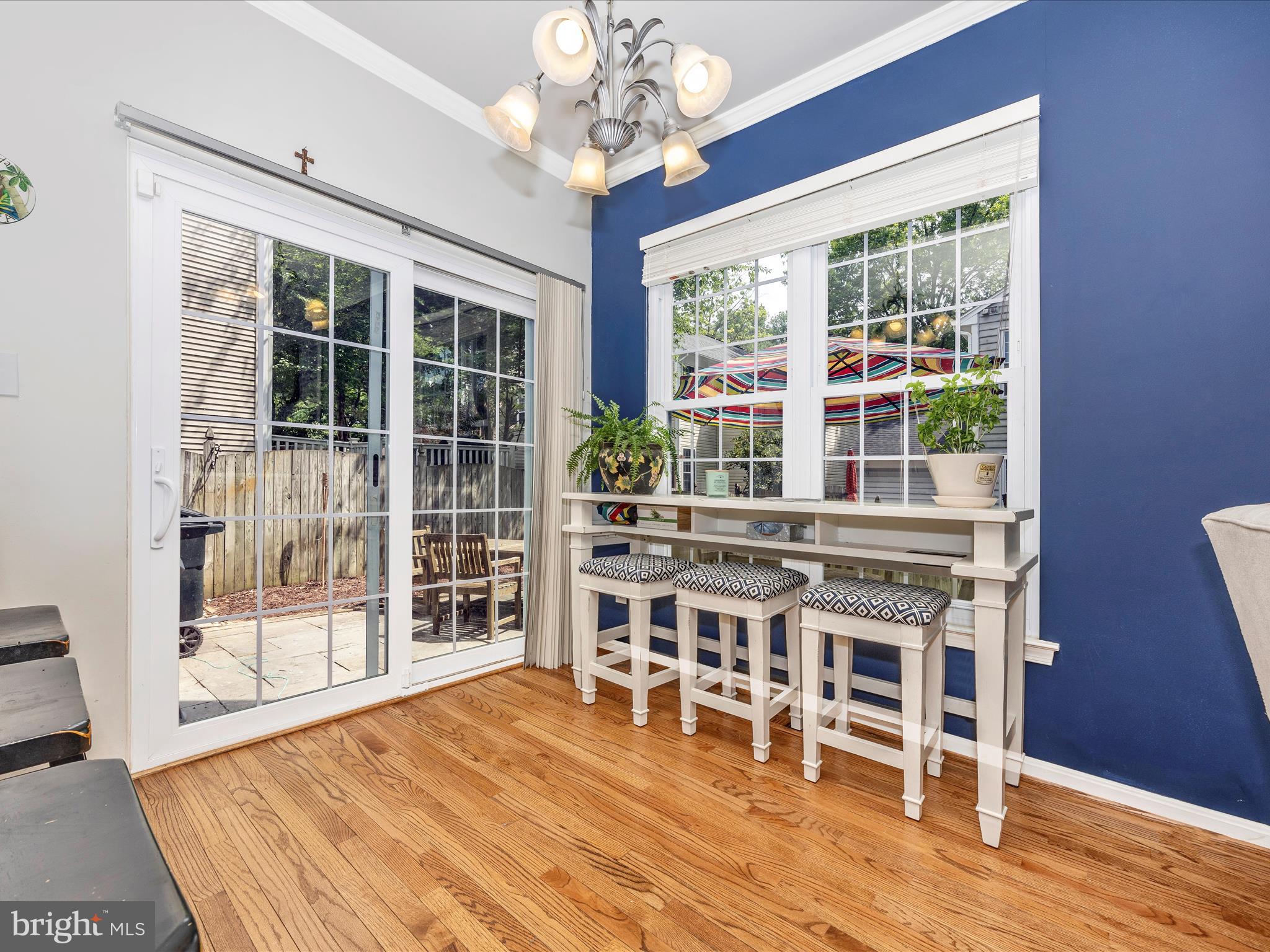 MEADOWGATE - Residential