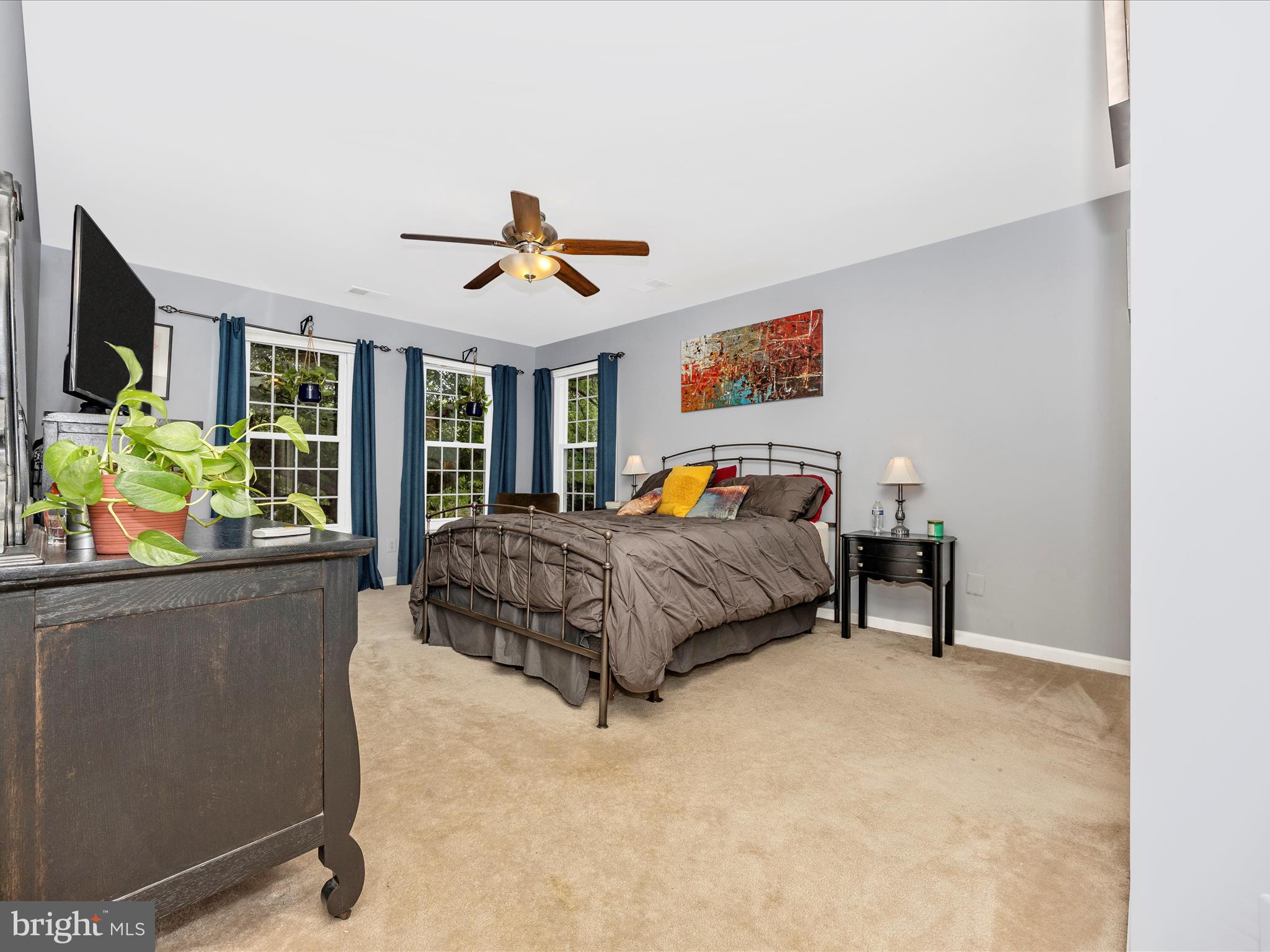 MEADOWGATE - Residential