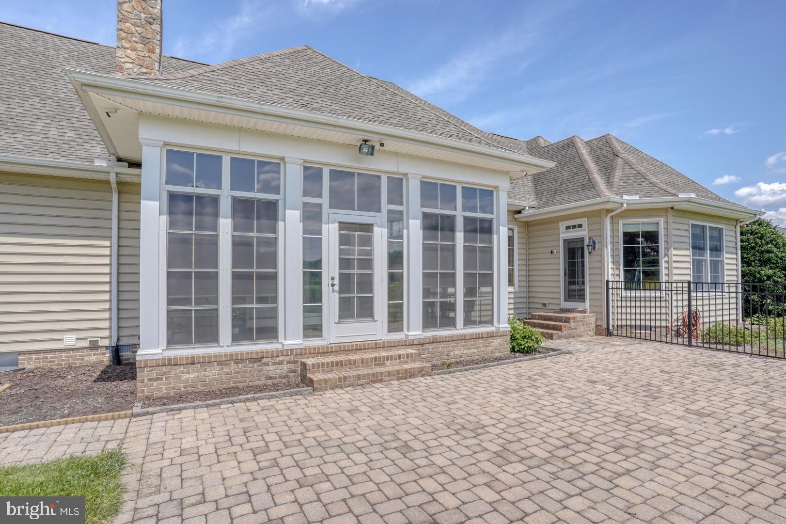 GREEN BRIAR - Residential