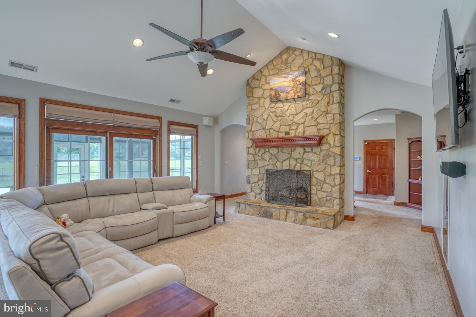 GREEN BRIAR - Residential