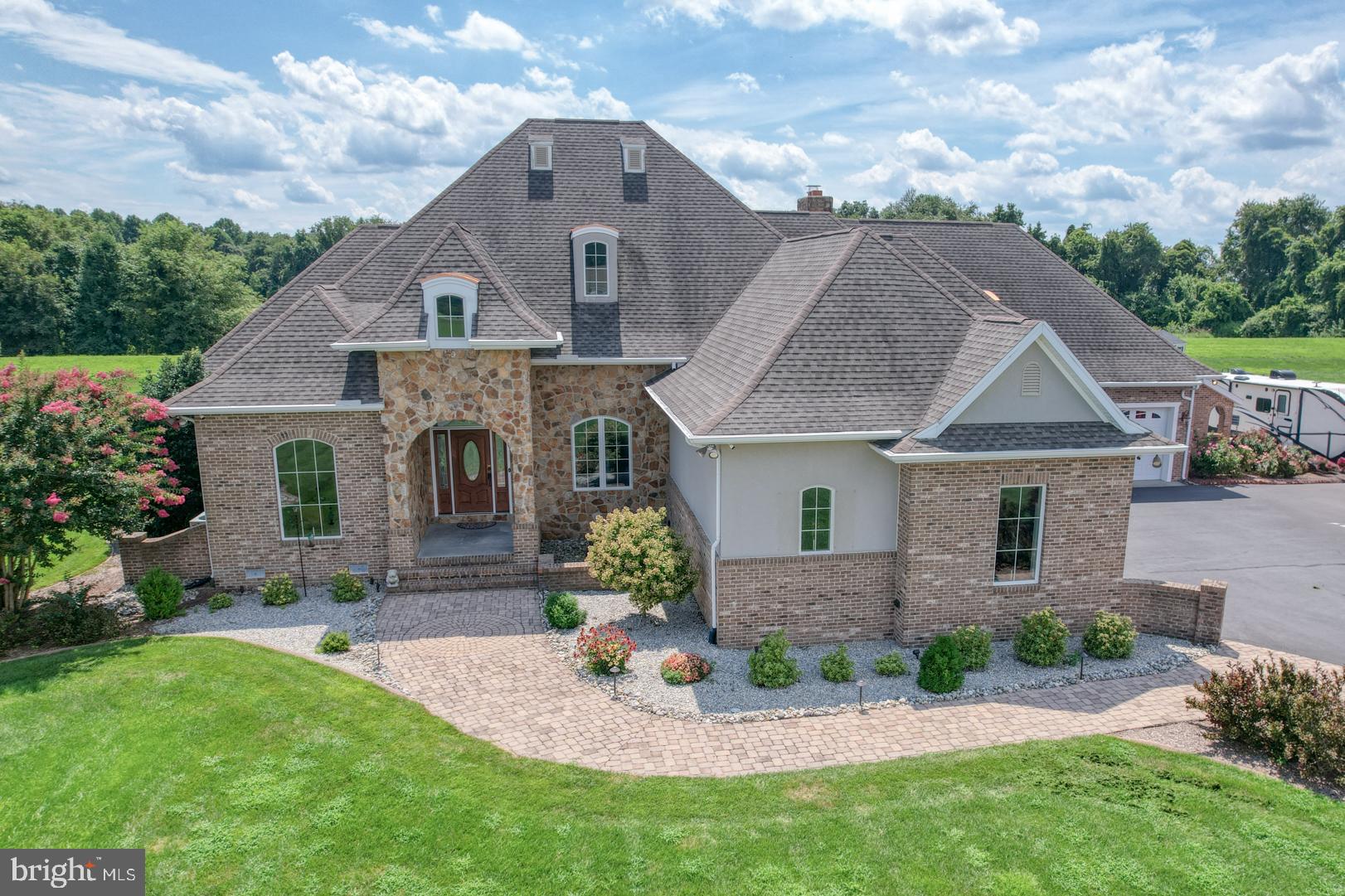 GREEN BRIAR - Residential