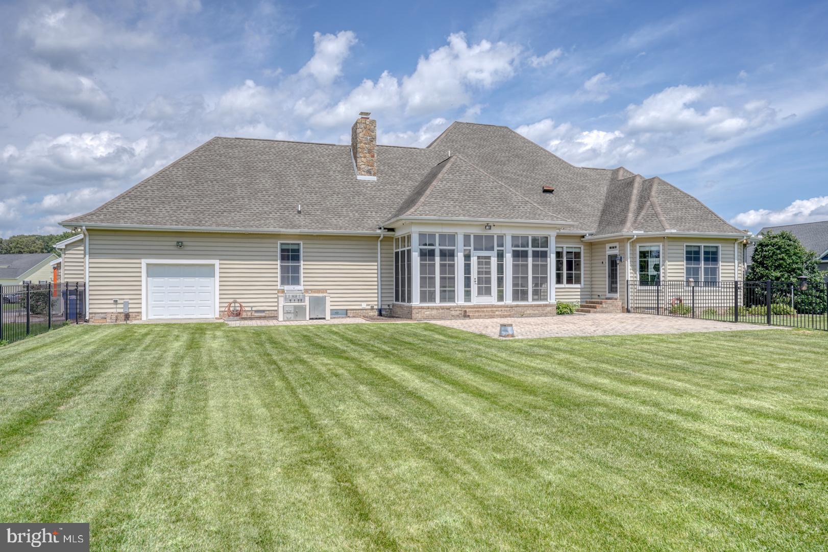 GREEN BRIAR - Residential