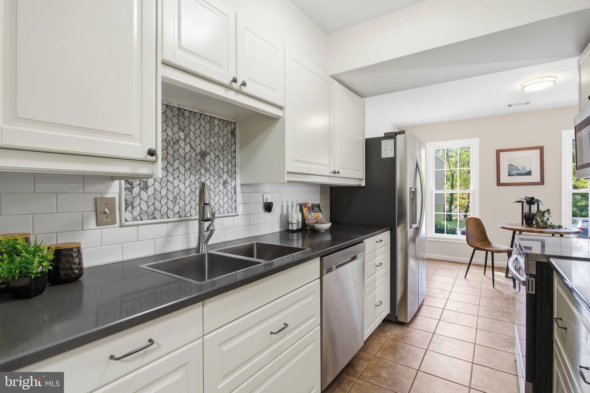 KEENE MILL WOODS - Residential