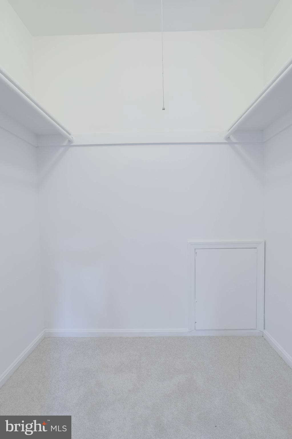 KEENE MILL WOODS - Residential