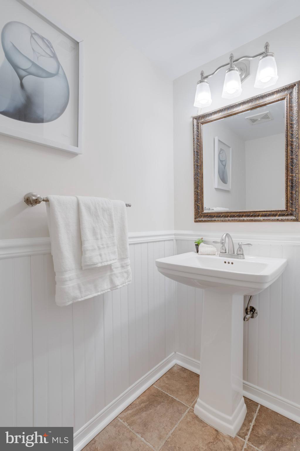 KEENE MILL WOODS - Residential