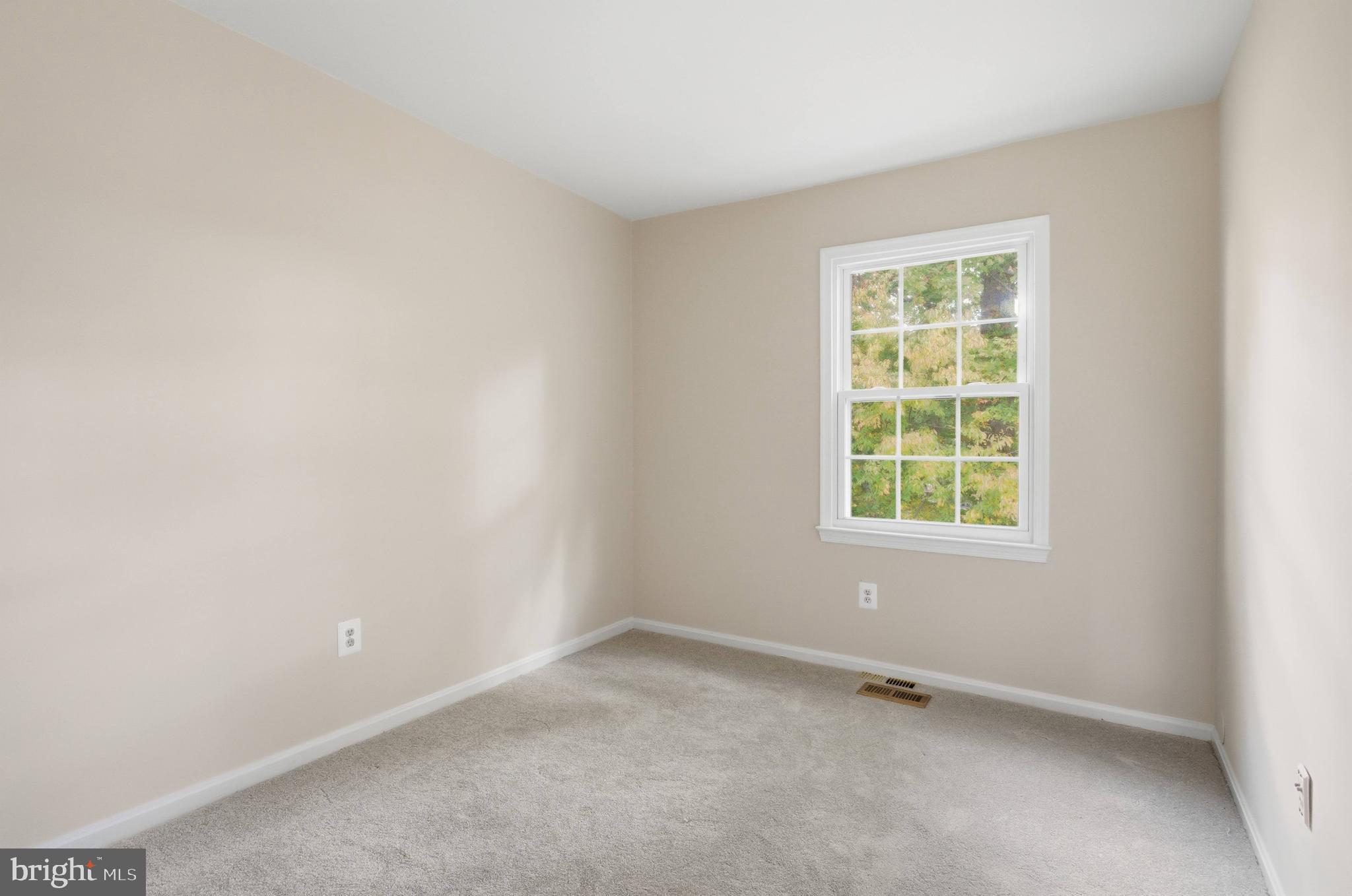 KEENE MILL WOODS - Residential