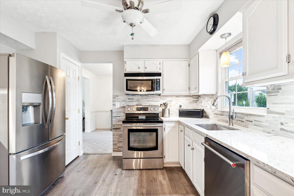 GOLF VIEW - Residential Lease