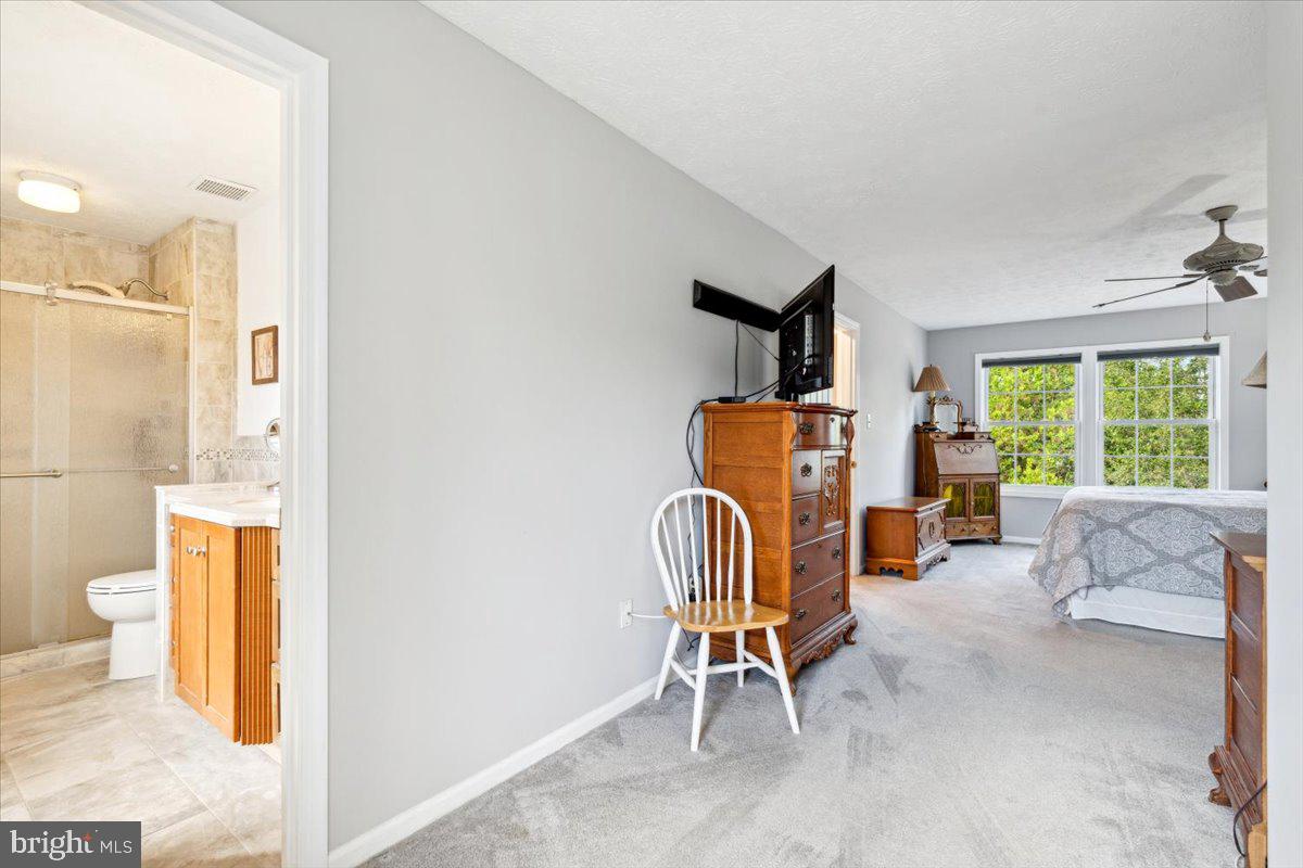 GOLF VIEW - Residential Lease