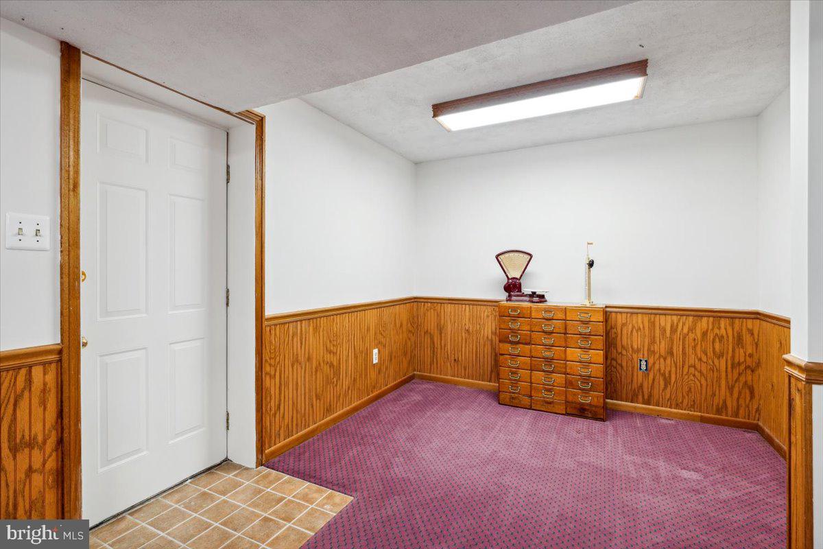 GOLF VIEW - Residential Lease