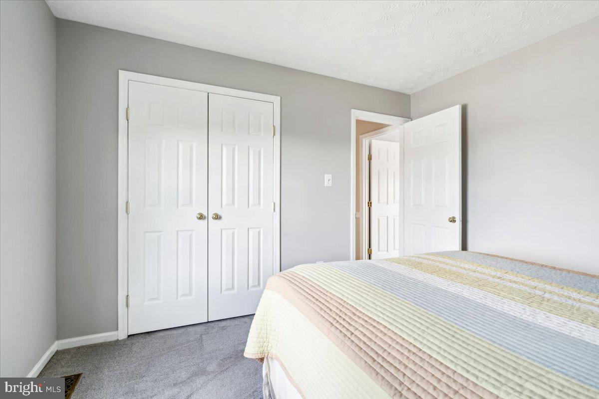 GOLF VIEW - Residential Lease