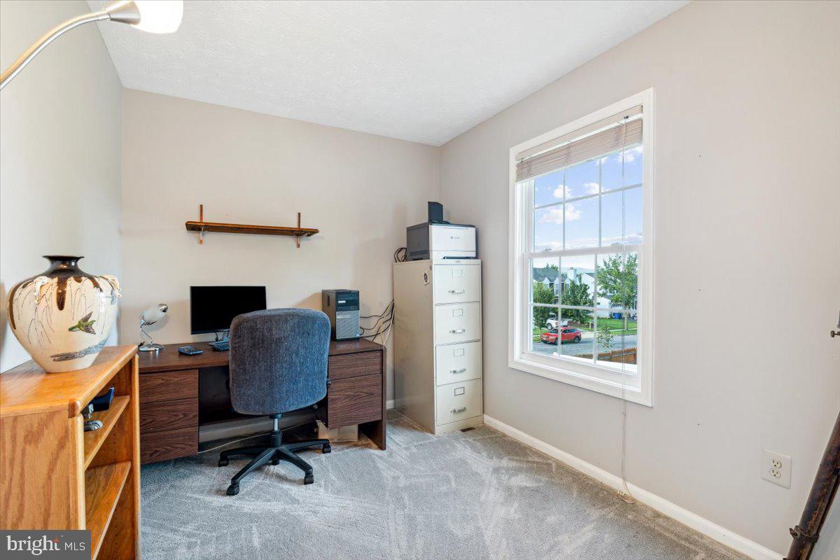 GOLF VIEW - Residential Lease