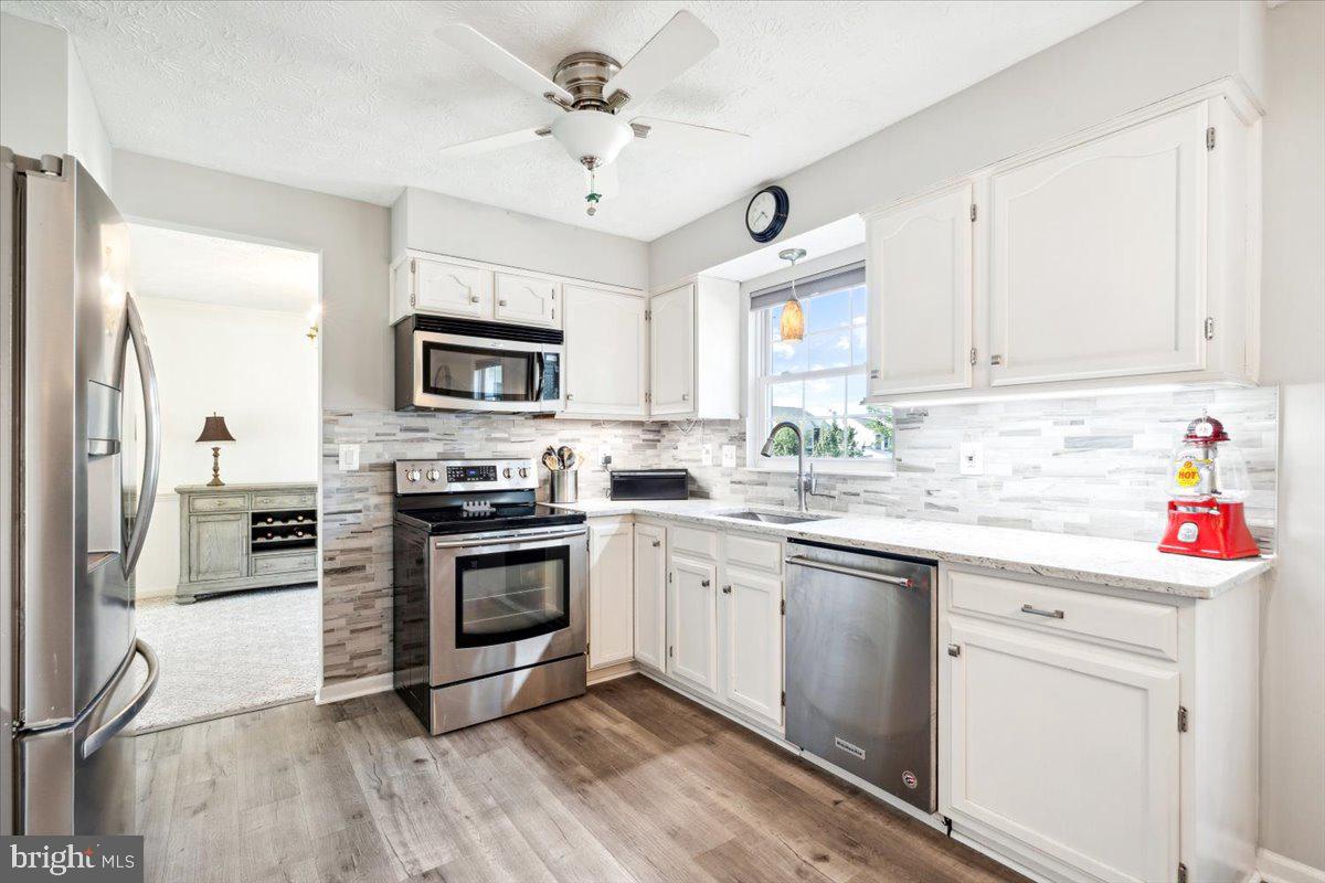 GOLF VIEW - Residential Lease