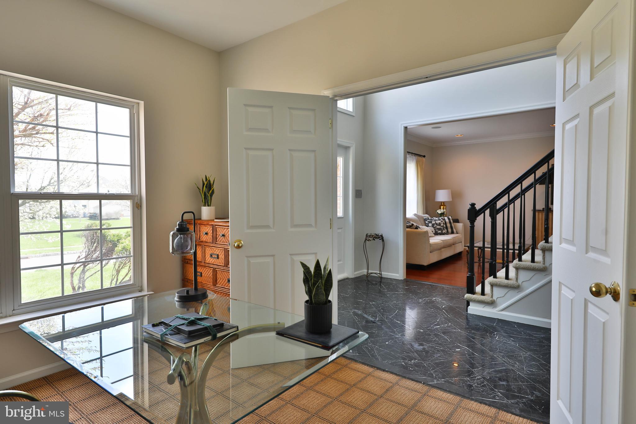 RAVEN HOLLOW - Residential