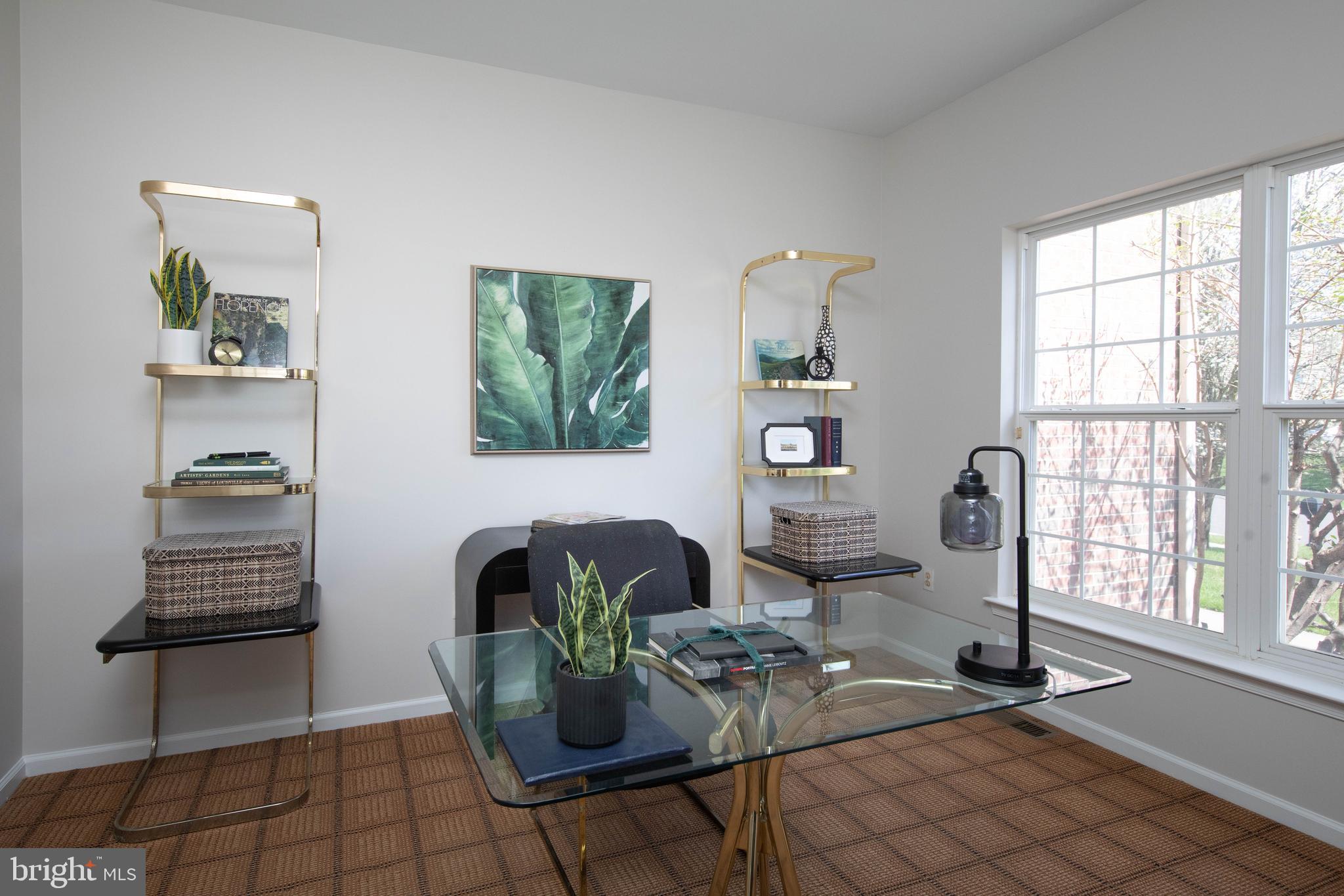 RAVEN HOLLOW - Residential