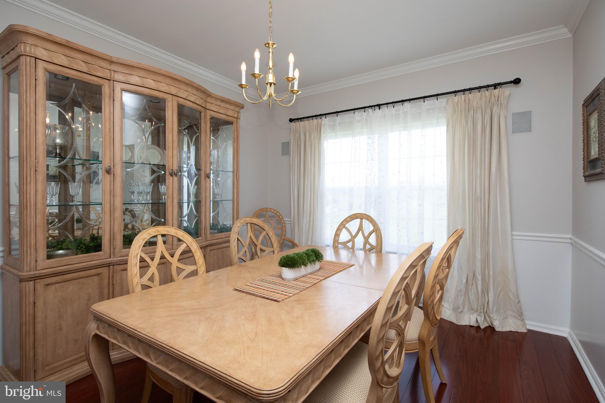 RAVEN HOLLOW - Residential