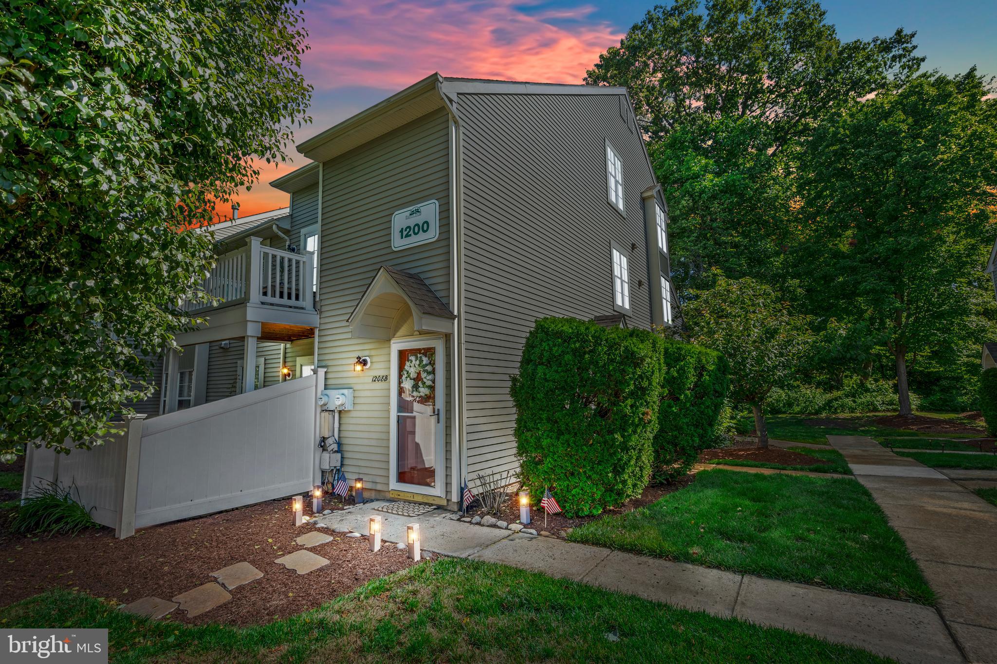 1208B YARMOUTH LANE